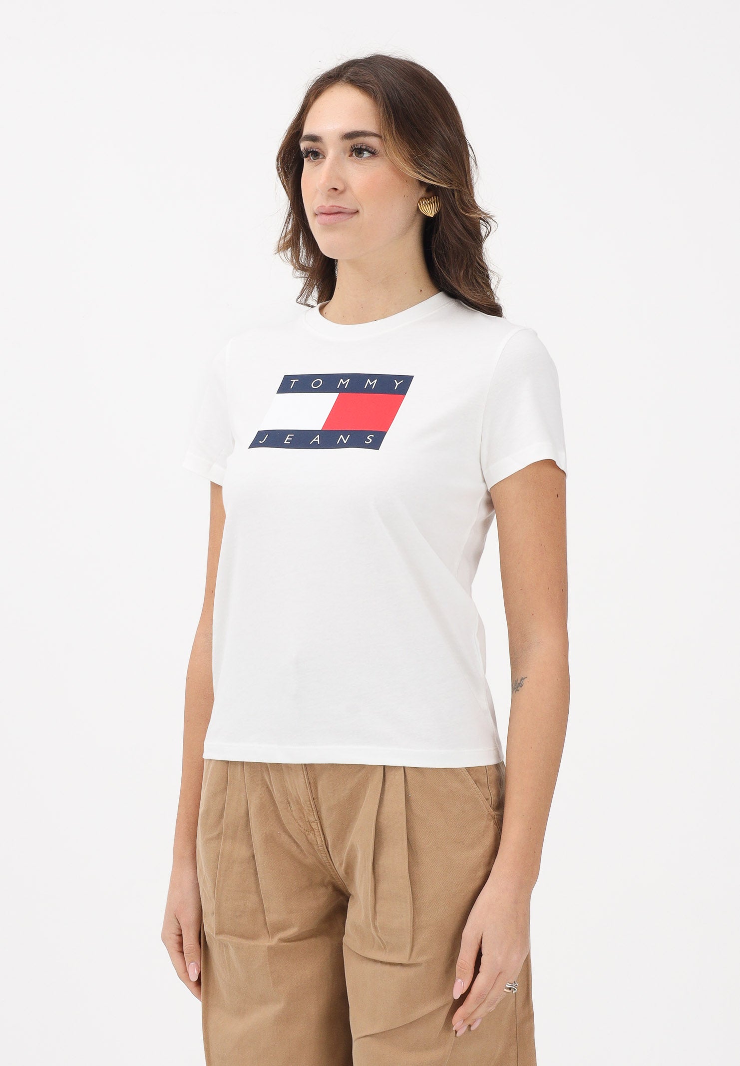 TOMMY JEANS T-shirt a manica corta panna da donna con logo DW0DW22562 YBL TOMMY JEANS