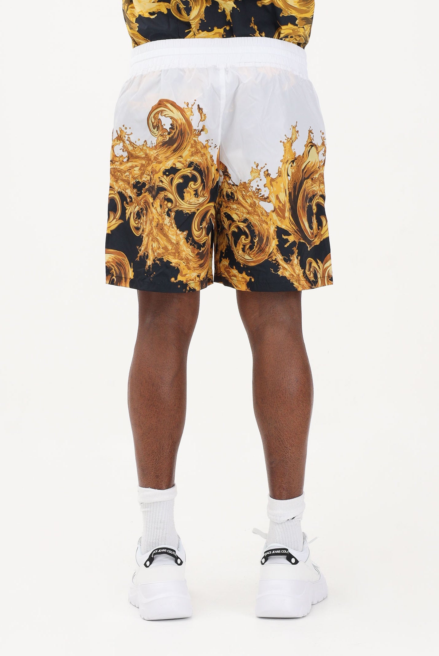 VERSACE JEANS COUTURE Shorts bianco e nero da uomo con stampa Wave Couture 80GADD16CQ23D GL2 VERSACE JEANS COUTURE