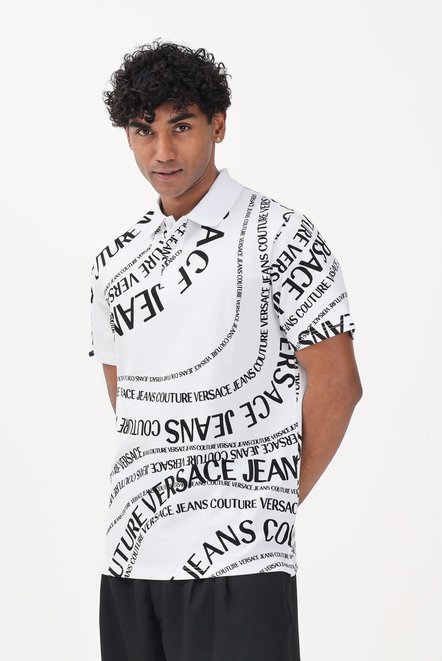 VERSACE JEANS COUTURE Polo a manica corta bianca da uomo con stampa Logomania 80GAG6R0JS556 L02 VERSACE JEANS COUTURE