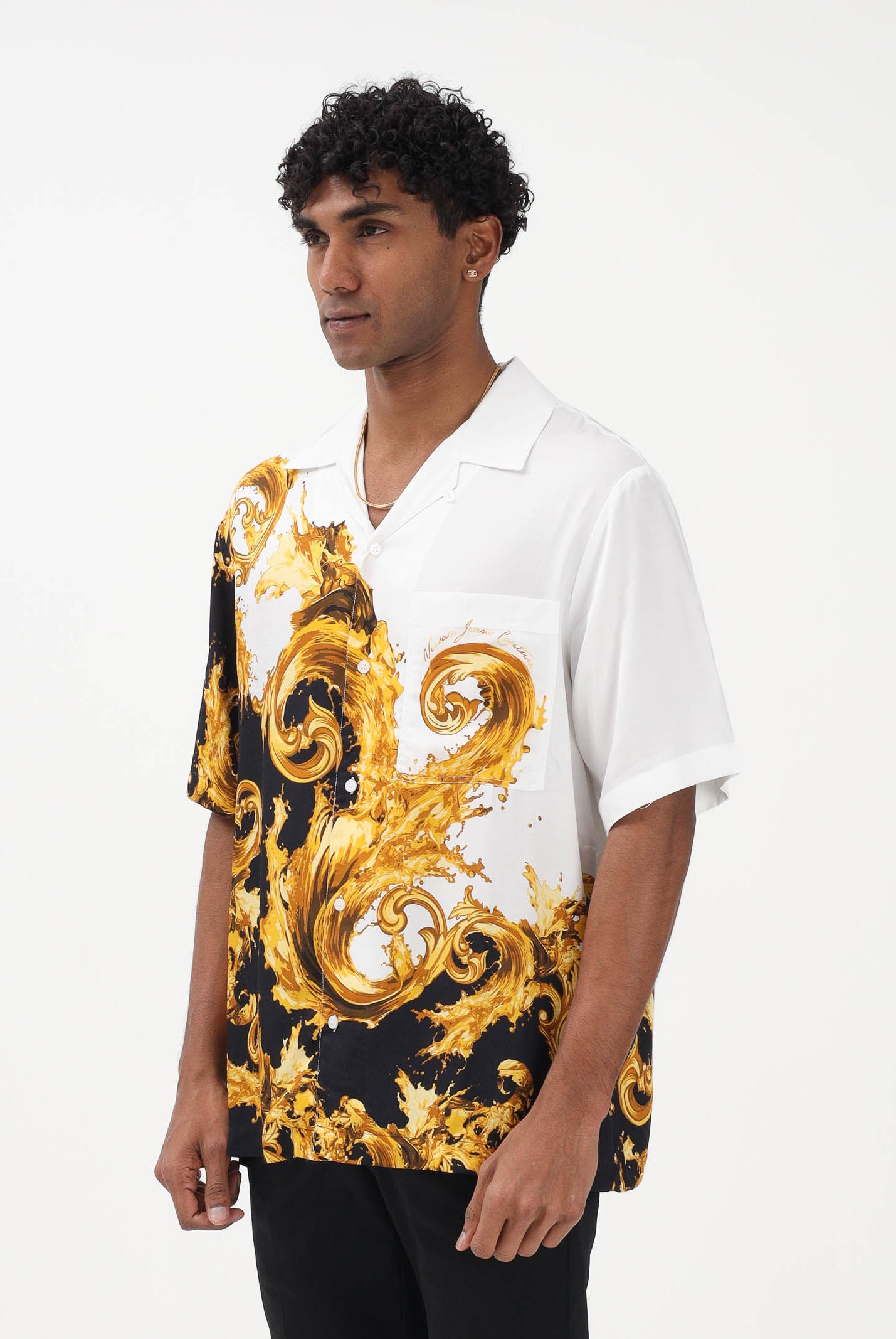 VERSACE JEANS COUTURE Camicia a manica corta bianca da uomo con stampa "Wave Couture" 80GAL2BBNS786 GL2 VERSACE JEANS COUTURE