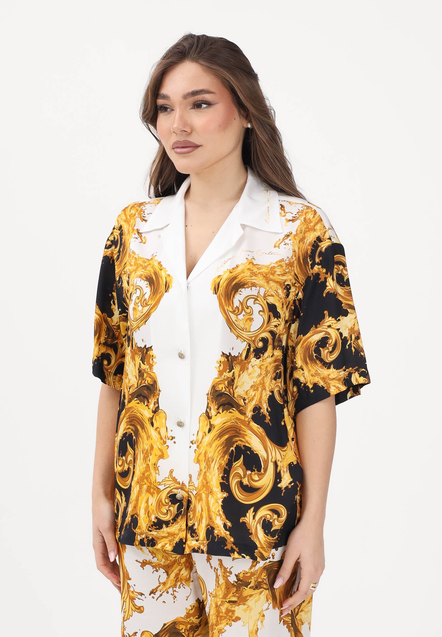 VERSACE JEANS COUTURE Camicia a manica corta bianca e nera da donna con stampa Wave Couture oro 80HAL2P9NS832 GL2 VERSACE JEANS COUTURE