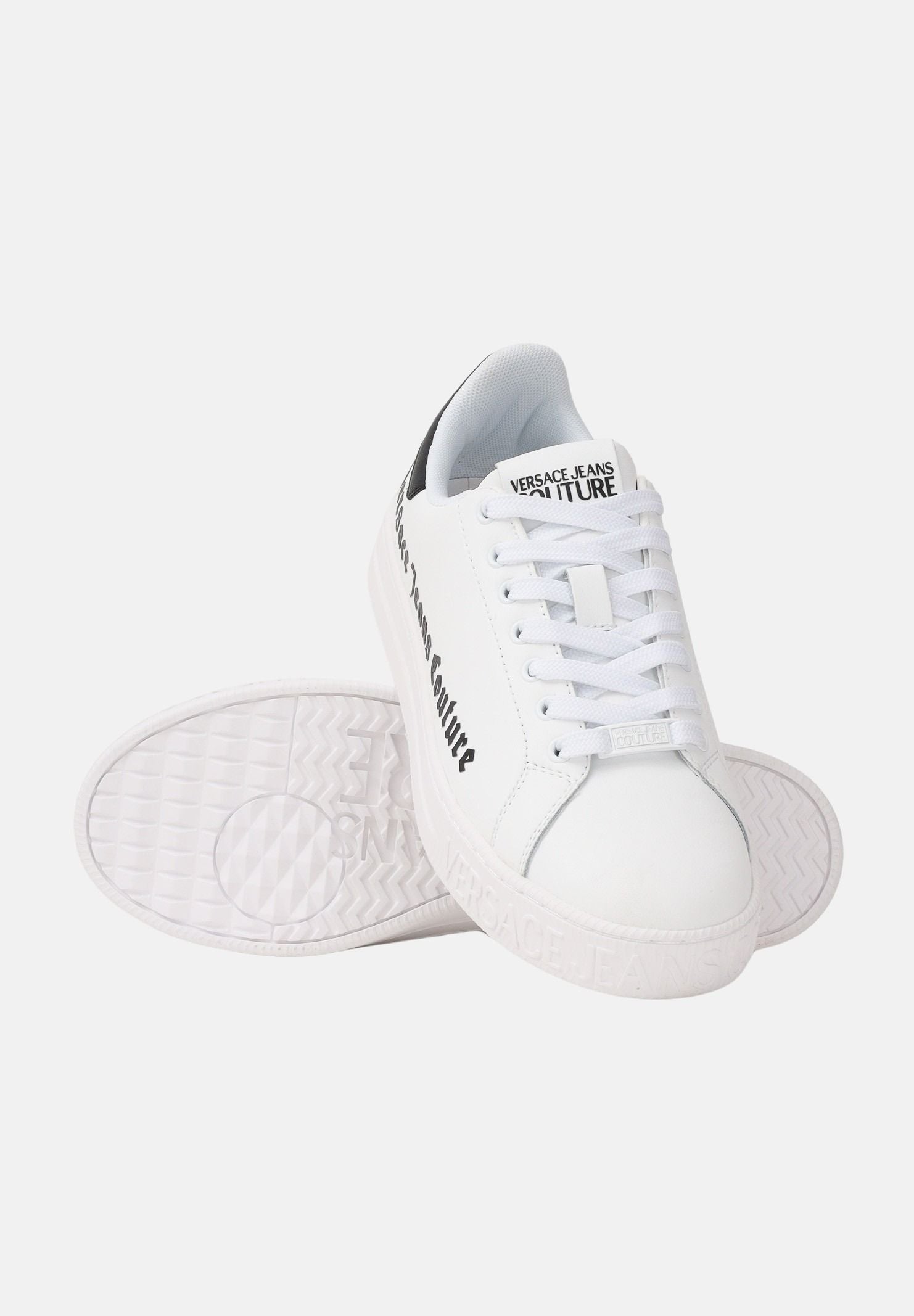 VERSACE JEANS COUTURE Sneakers bianche e nere da uomo con logo 80YA3SKCZPB83 003 VERSACE JEANS COUTURE