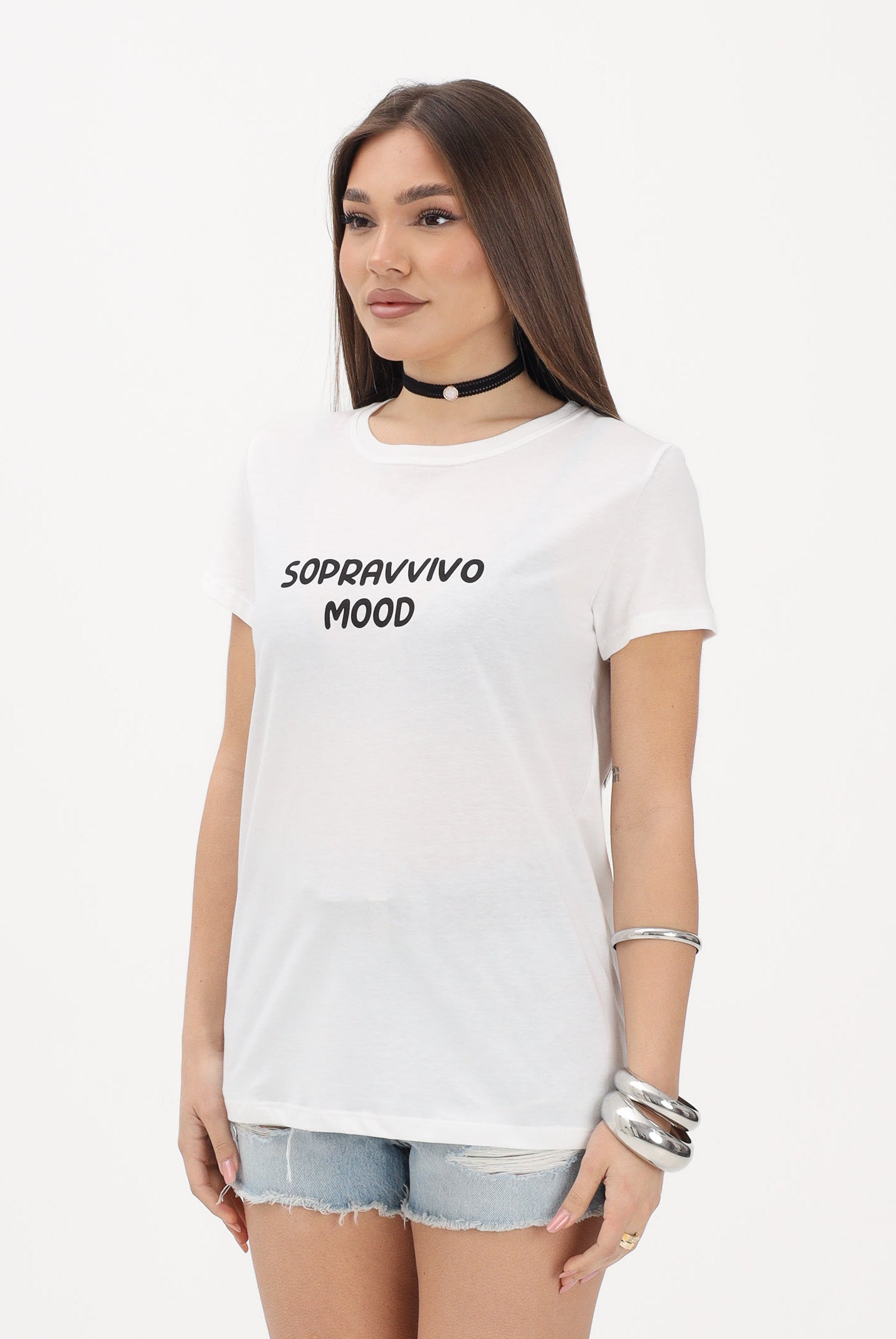 VICOLO T-shirt a manica corta bianca da donna con stampa "sopravvivo mood" RAB0712 02 VICOLO