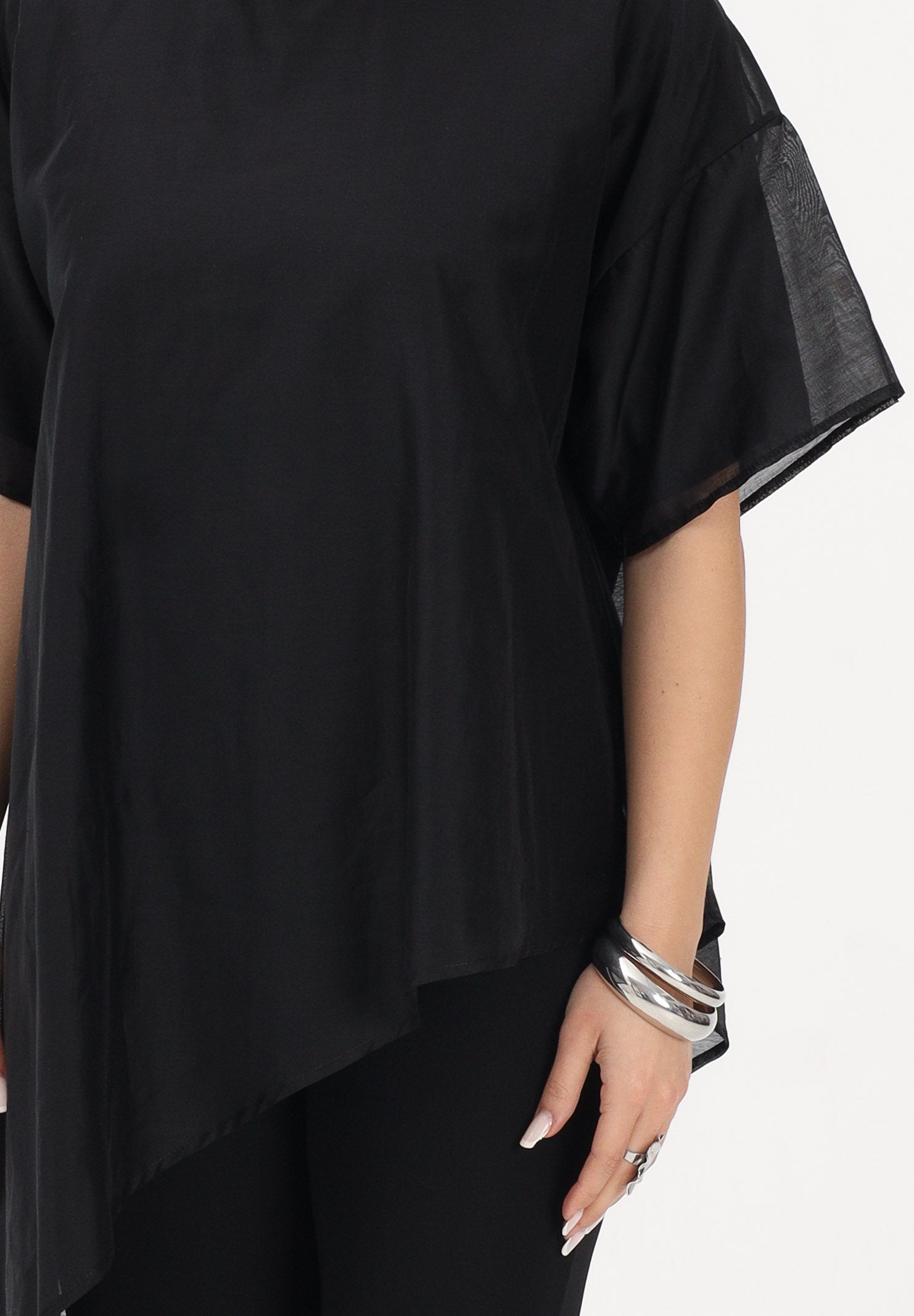 VICOLO T-shirt a manica corta nera da donna in tessuto velato UAB018 NE VICOLO
