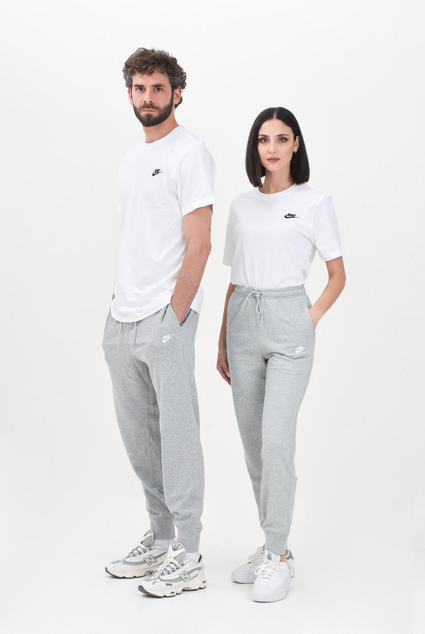 NIKE Pantalone sportivo Nike Club grigio per uomo e donna FN3801 063 NIKE