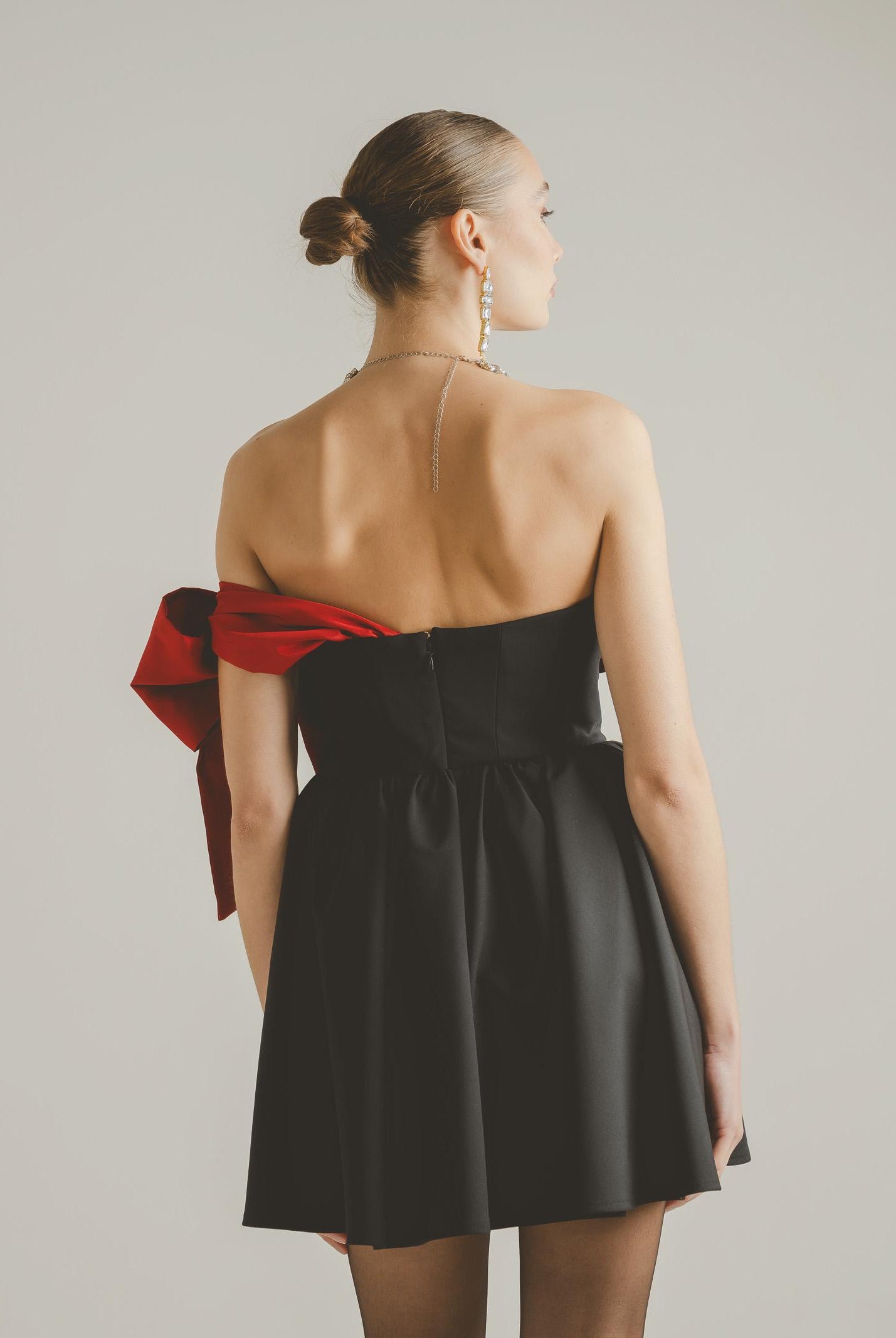 SANTAS Abito corto GRÂCE nero da donna PV2617 RONE SANTAS