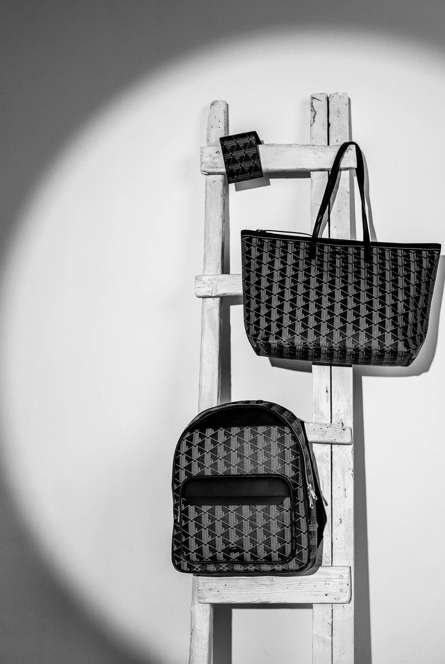 LACOSTE Shopper nera da donna con pochette Zely NF5001 N56 LACOSTE