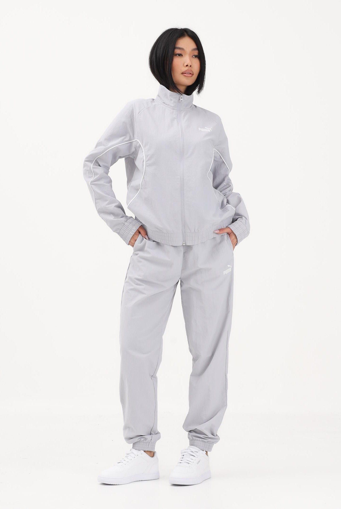 PUMA Tuta Woven grigia da donna 691907 82 PUMA