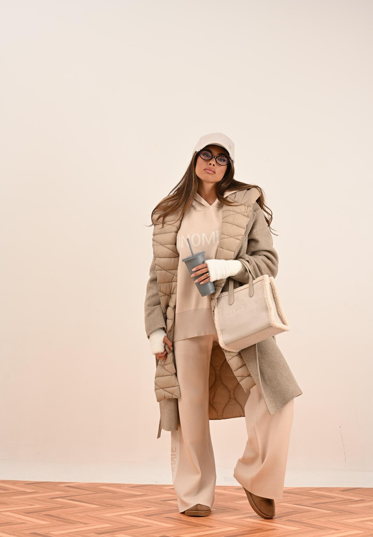 VICOLO Cappotto beige da donna con dettagli trapuntati TF0028 BE VICOLO