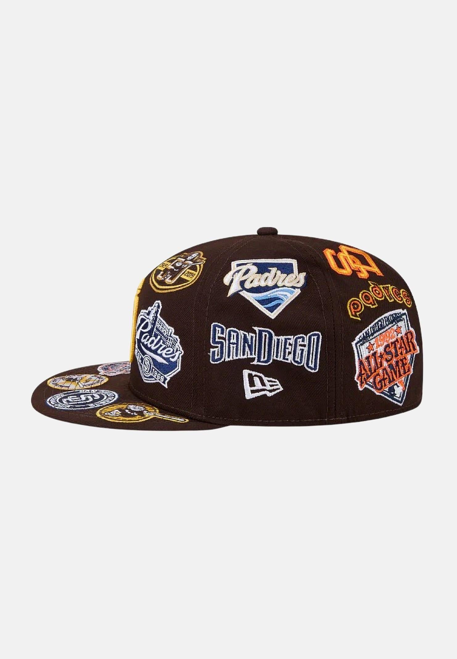 NEW ERA Cappello con visiera San Diego Padres All Over 59 FIFTY Fitted marrone per uomo e donna 60803401 . NEW ERA