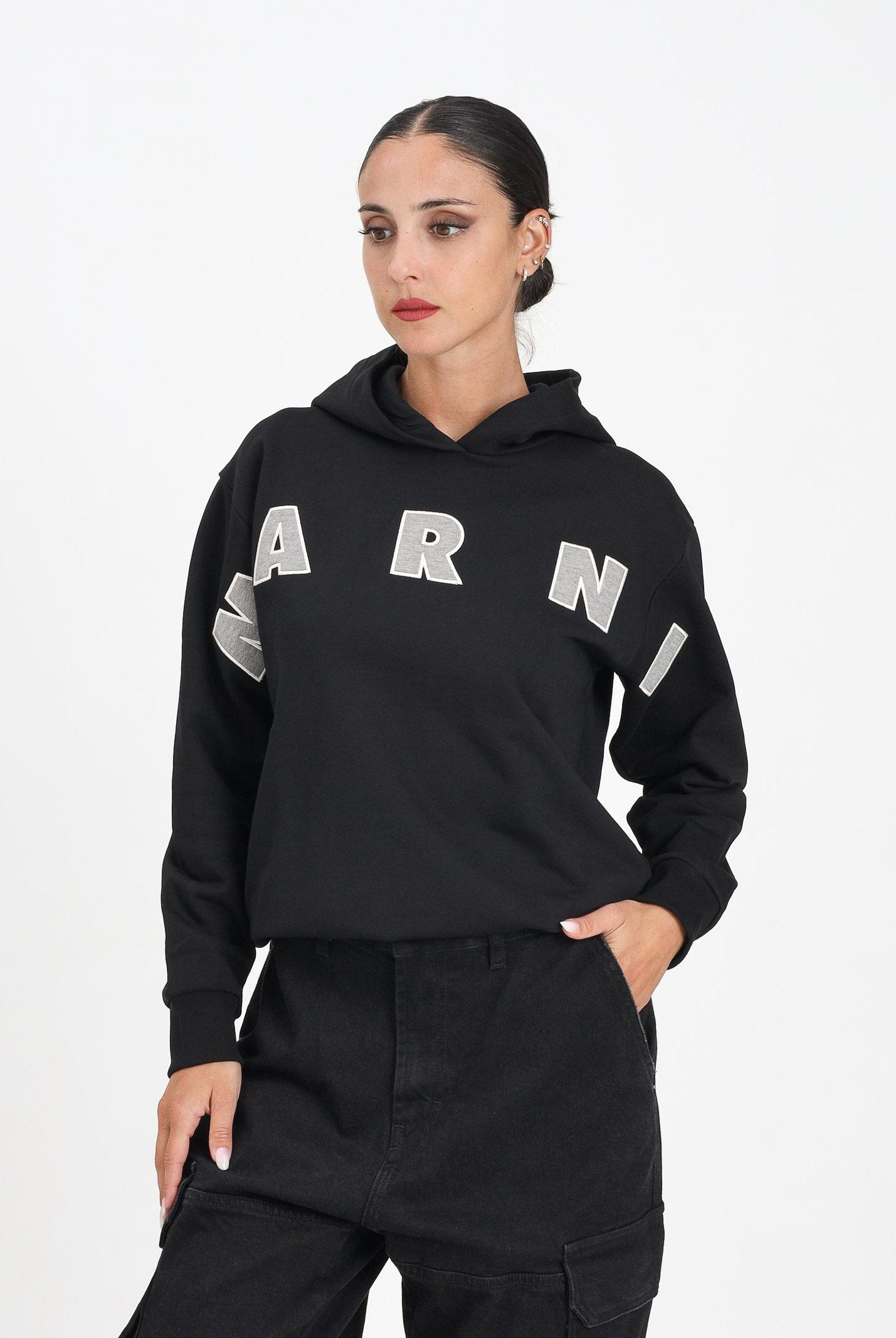 MARNI Felpa con cappuccio nera per donna, ragazzi e bambini rifinita da logo Patch Marni ricamato M01266M00V0 0M90D MARNI