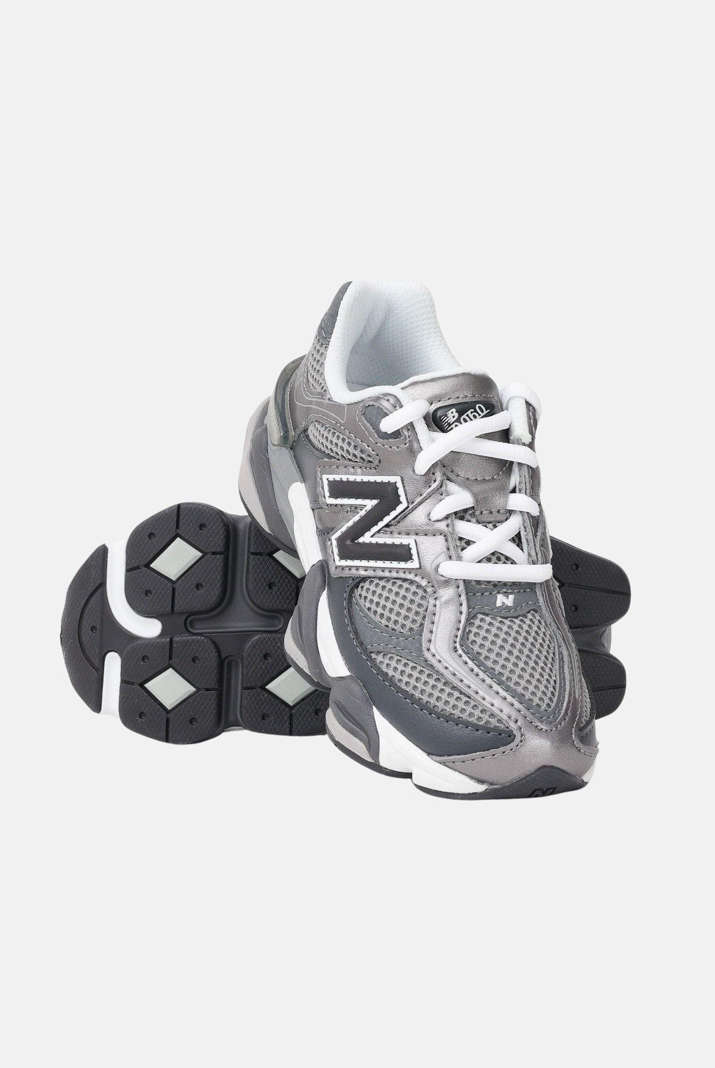 NEW BALANCE Sneakers 9060 Lace grigie per bambino e bambina P90603AL . NEW BALANCE