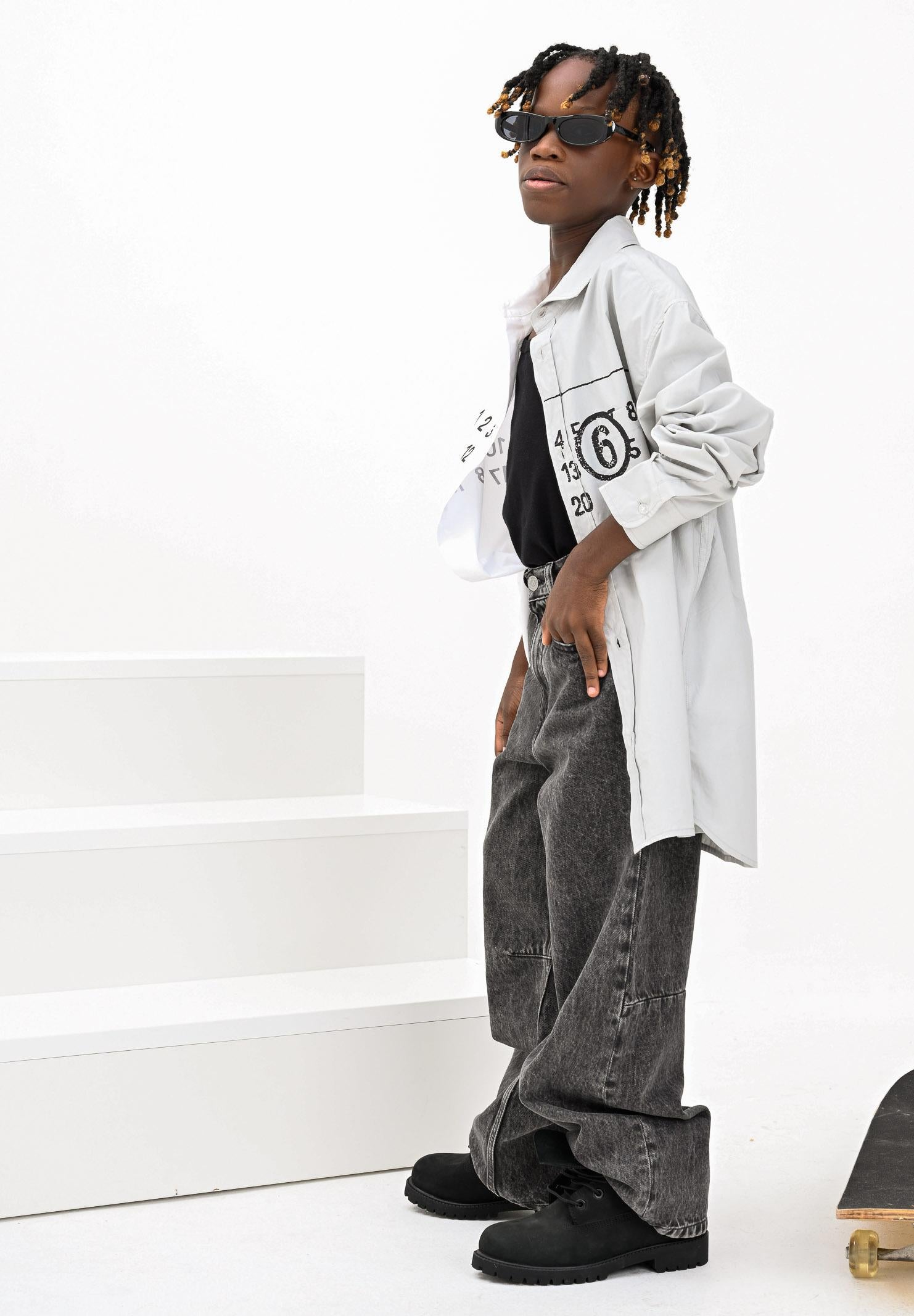 MAISON MARGIELA Camicia a manica lunga bianca e grigia per donna, ragazzi e bambini con stampa logo M60860MM014 M6C36 MAISON MARGIELA
