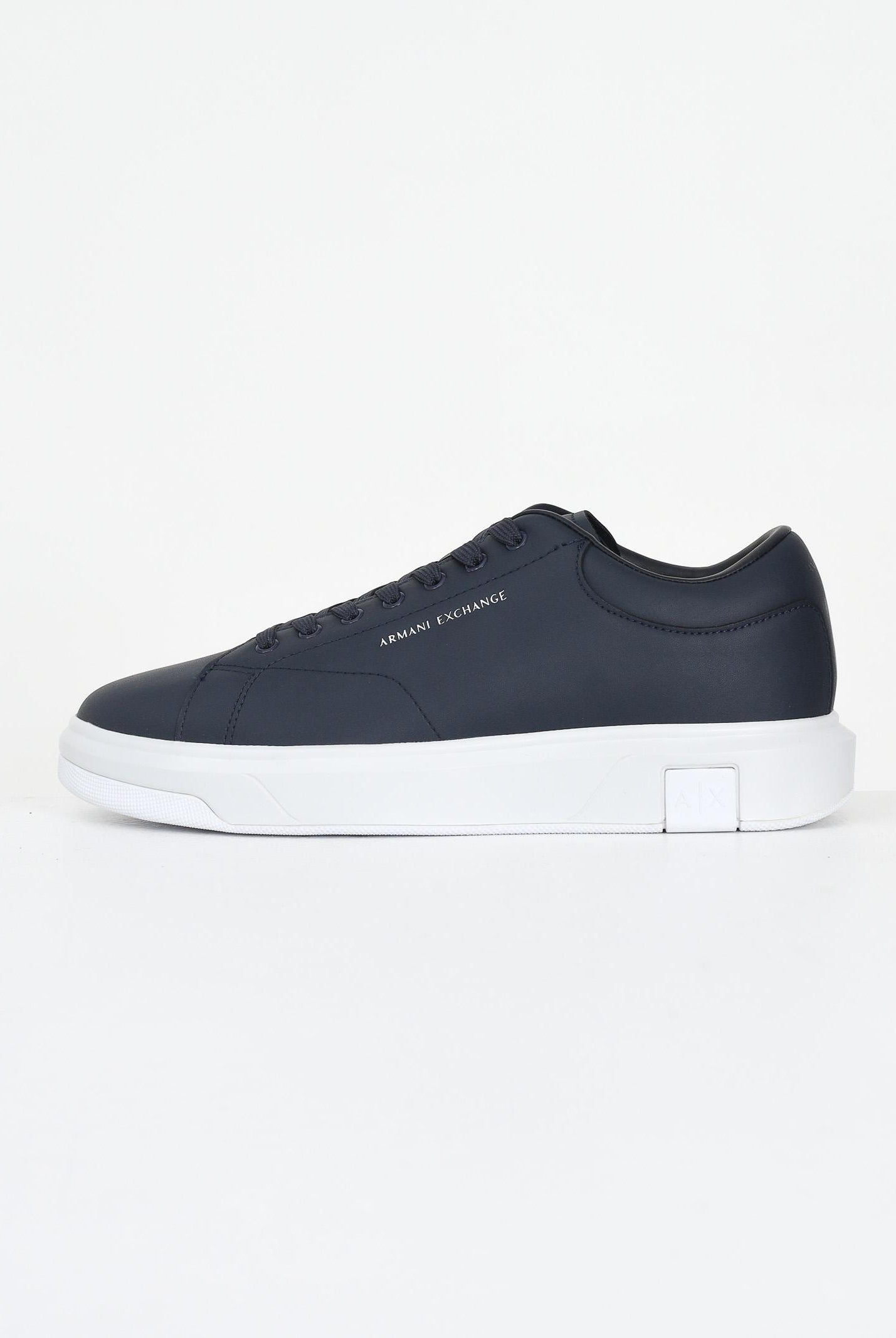 ARMANI EXCHANGE Sneakers blu per uomo e donna XUX123XV534 00285 ARMANI EXCHANGE