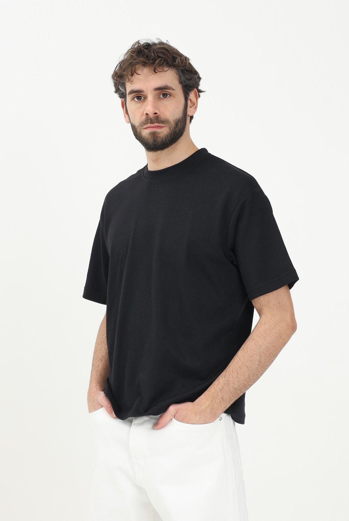 SELECTED HOMME T-shirt a manica corta nera da uomo 16094143 Black SELECTED HOMME