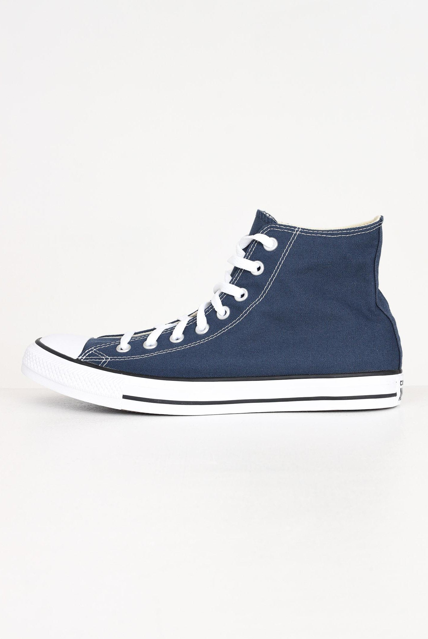 CONVERSE Sneakers CHUCK TAYLOR ALL STAR CLASSIC blu da uomo M9622C . CONVERSE