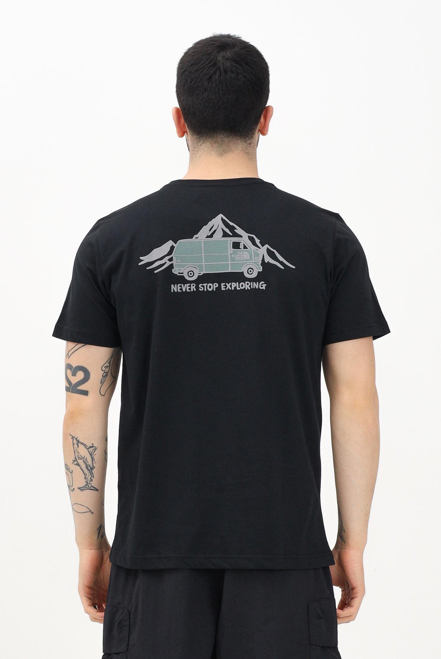 THE NORTH FACE T-shirt a manica corta Outdoor Graphic nera da uomo NF0A8C1ZJK31 . THE NORTH FACE