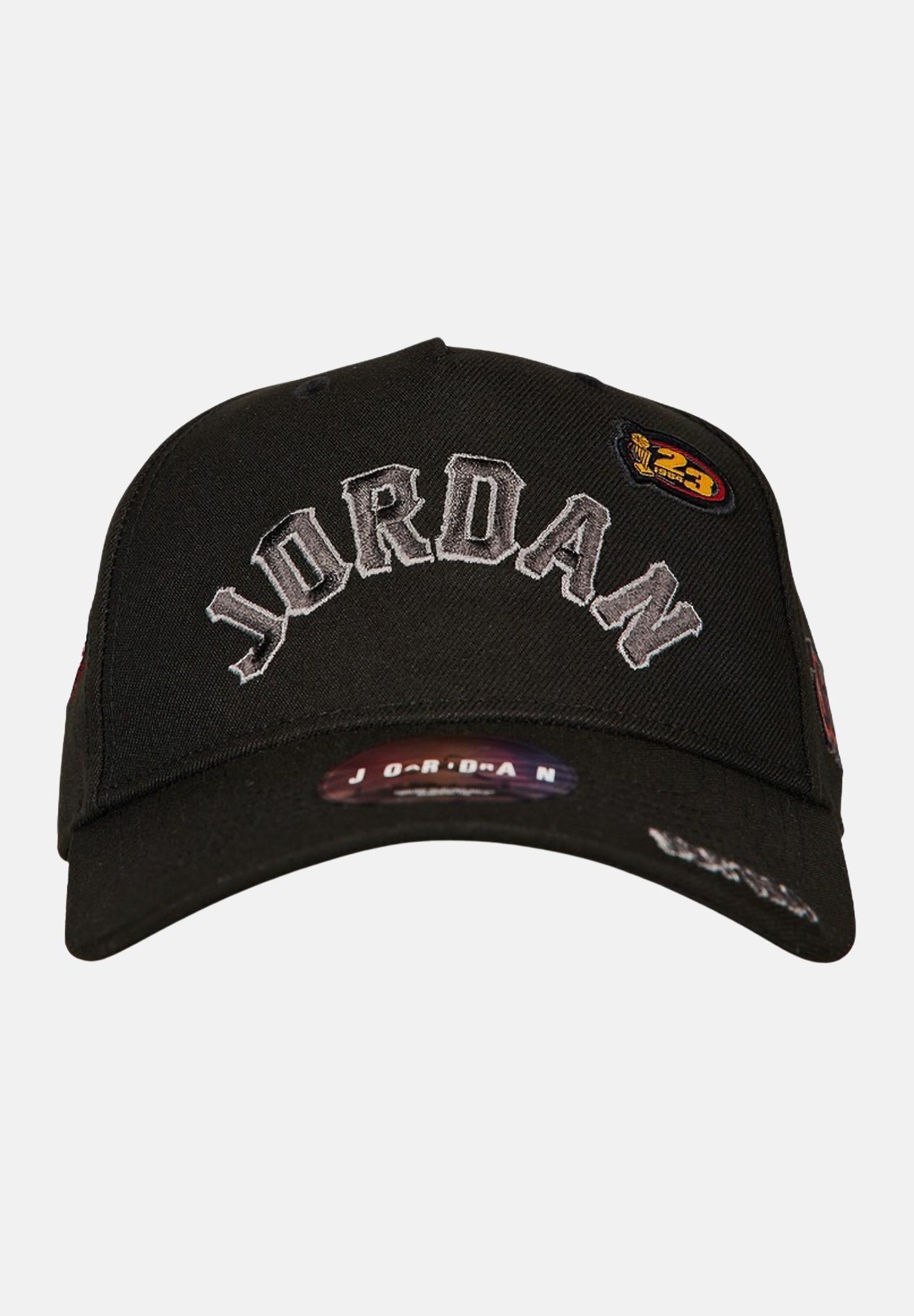 JORDAN Cappello con visiera Jordan Curved Brim nero per bambino e bambina 9A9028 023 JORDAN