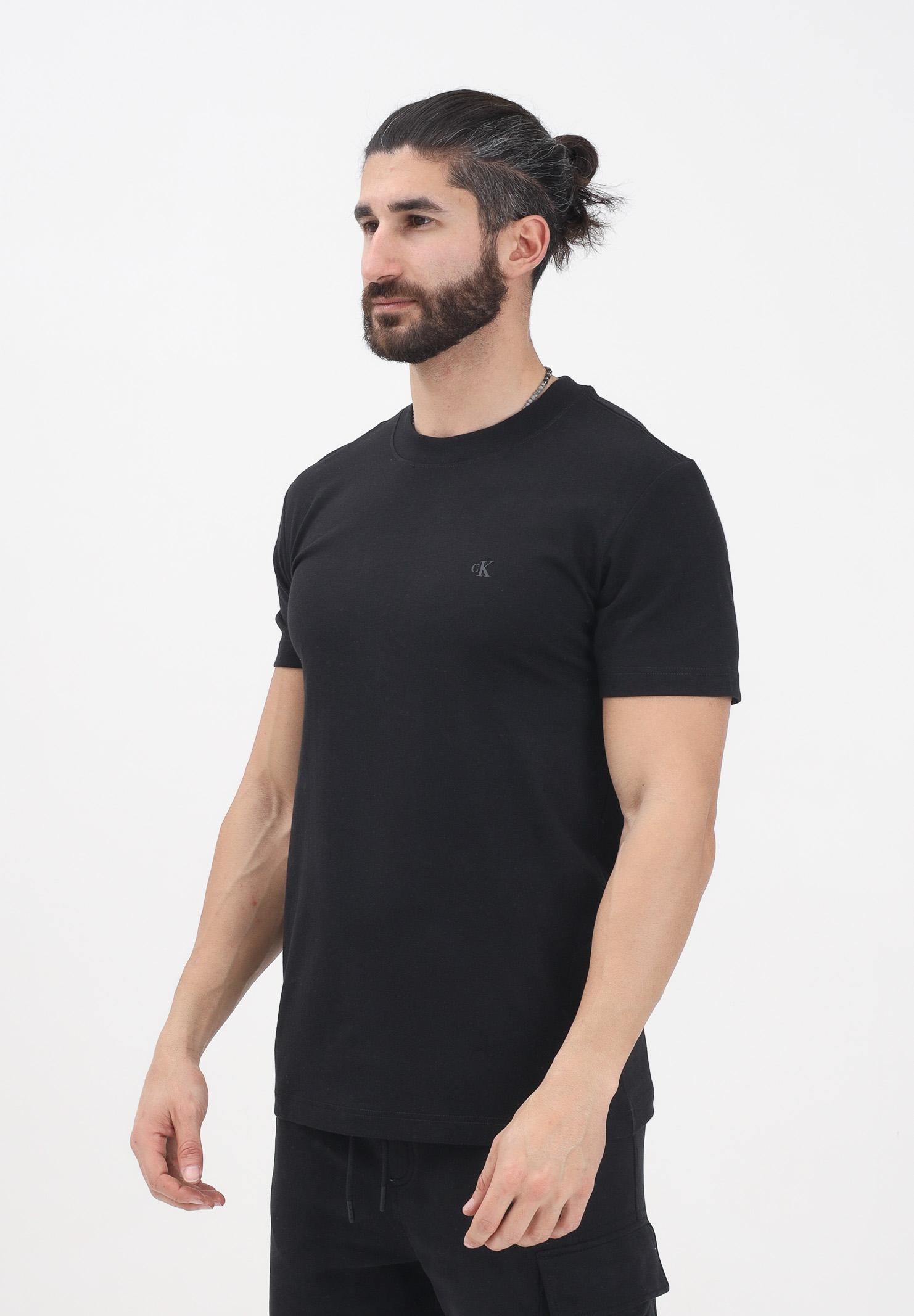 CALVIN KLEIN JEANS T-shirt a manica corta nera da uomo con stampa logo J30J326683 BEH CALVIN KLEIN JEANS