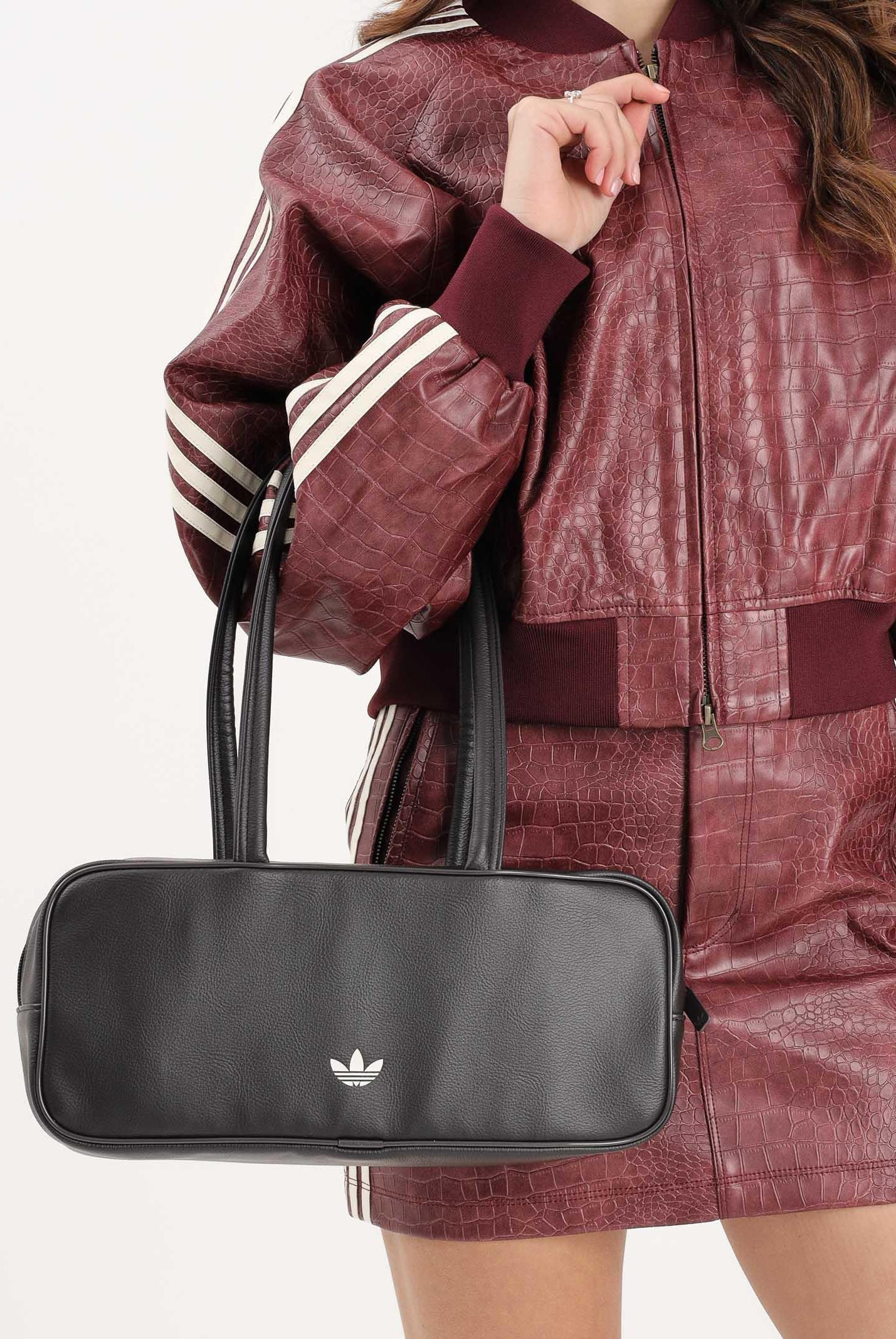 ADIDAS ORIGINALS Borsa a spalla ADICOLOR ELONGATED AIRLINER testa di moro da donna KR1513 . ADIDAS ORIGINALS