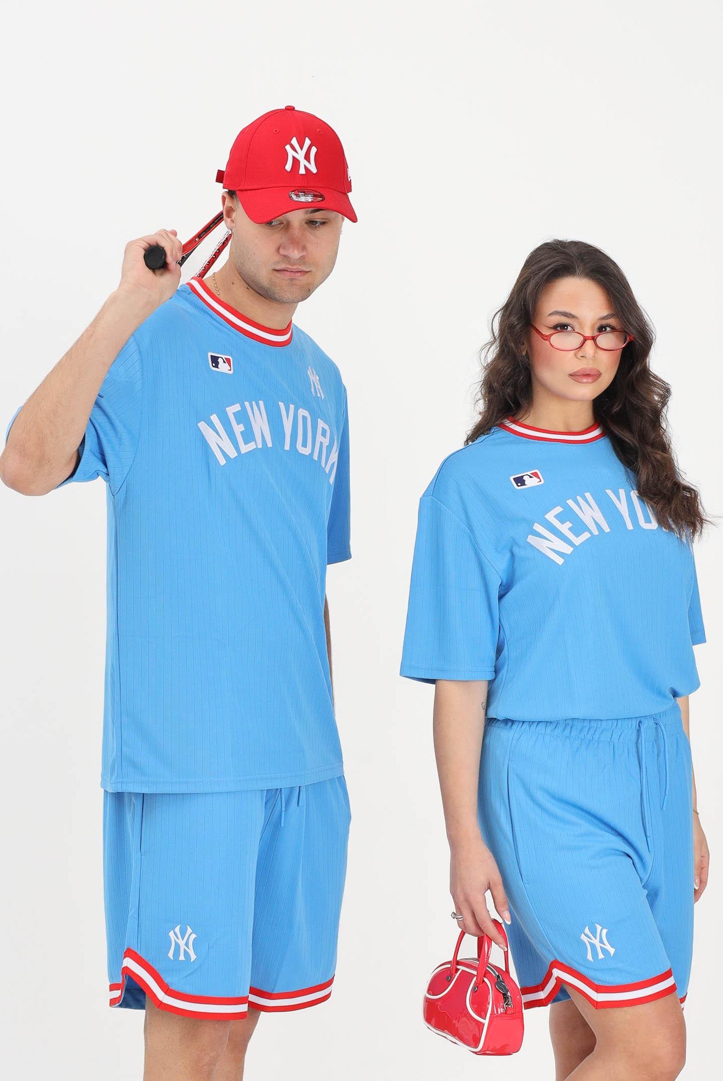 NEW ERA T-shirt a manica corta Oversized New York Yankees MLB Arch azzurra per uomo e donna 60856155 . NEW ERA