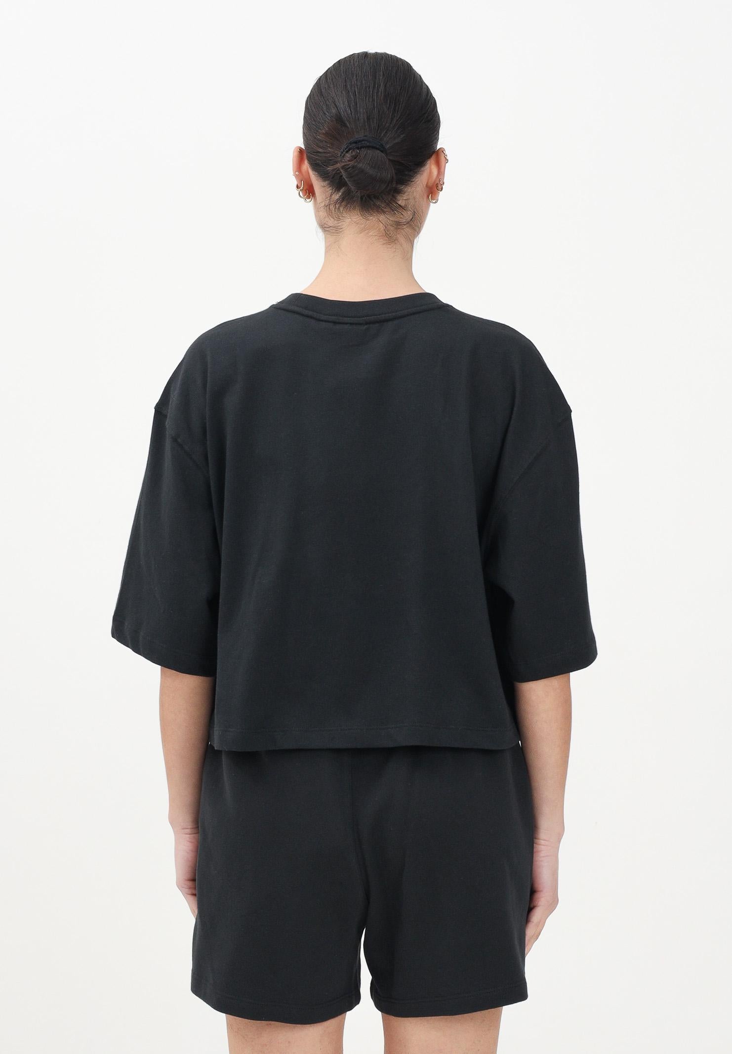 ADIDAS ORIGINALS T-shirt a manica corta Essentials Crop nera da donna IW5706 . ADIDAS ORIGINALS