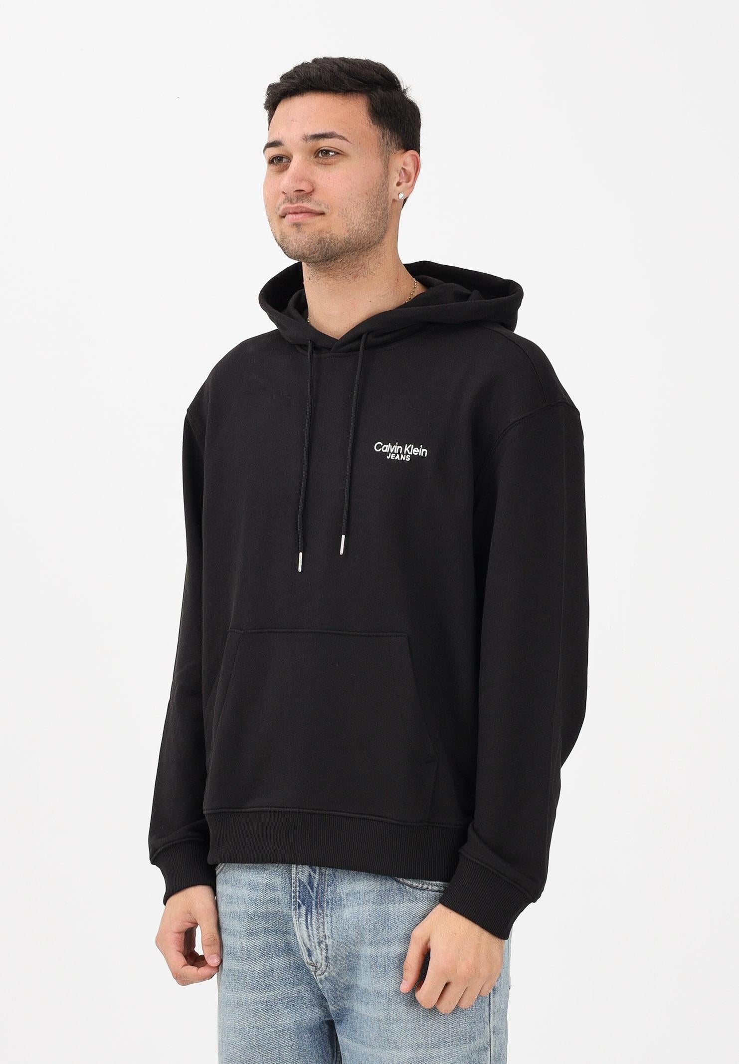 CALVIN KLEIN JEANS Felpa con cappuccio nera da uomo con stampa logo LV04RD002GUB1 . CALVIN KLEIN JEANS