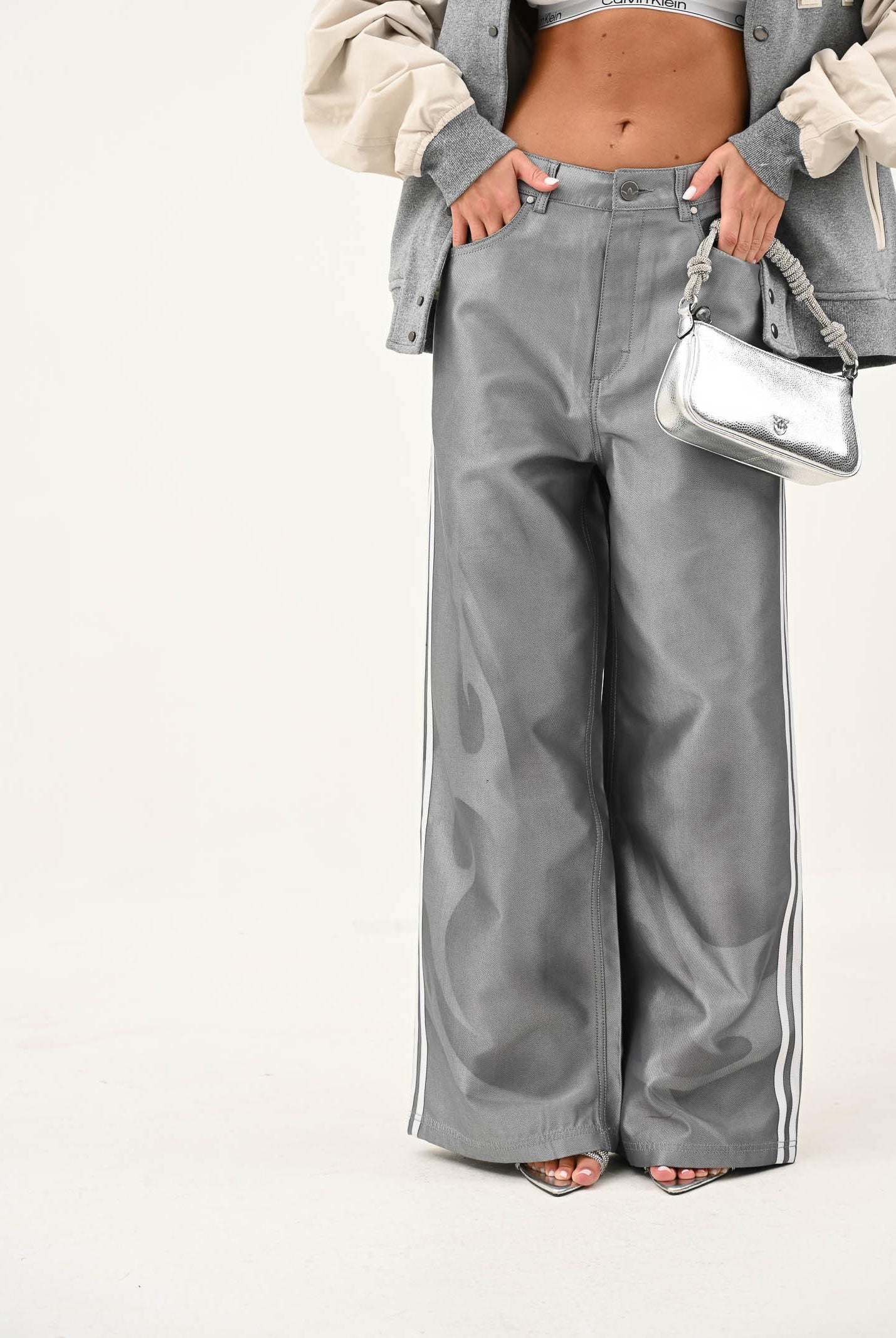 ADIDAS ORIGINALS Jeans Adilenium Season 4 Teamgeist Baggy Shine grigio da donna KE9800 ADIDAS ORIGINALS