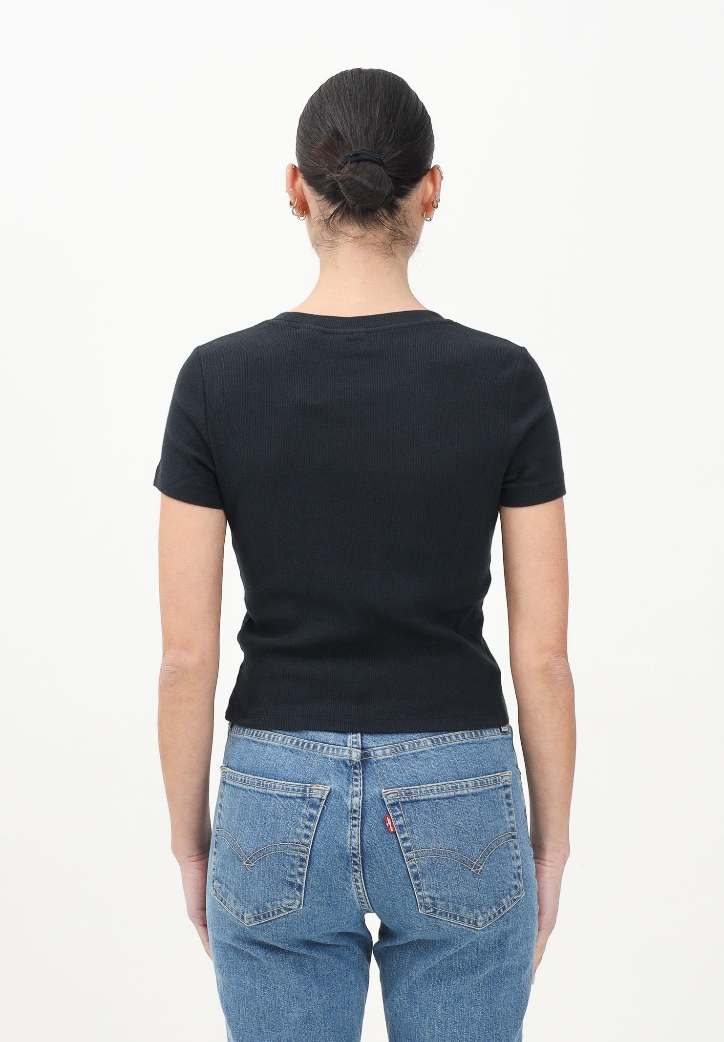 LEVI'S® T-shirt a manica corta ESSENTIAL nera da donna A7419-0014 . LEVI'S®