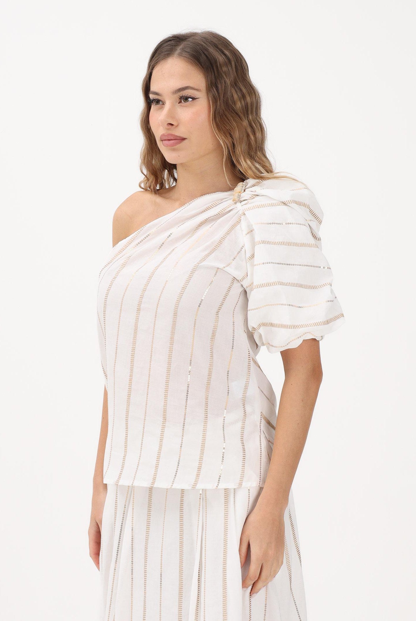 SIMONA CORSELLINI Top monospalla bianco da donna con delicate righe verticali con filo lurex P26CPTOC0101 V0001 SIMONA CORSELLINI