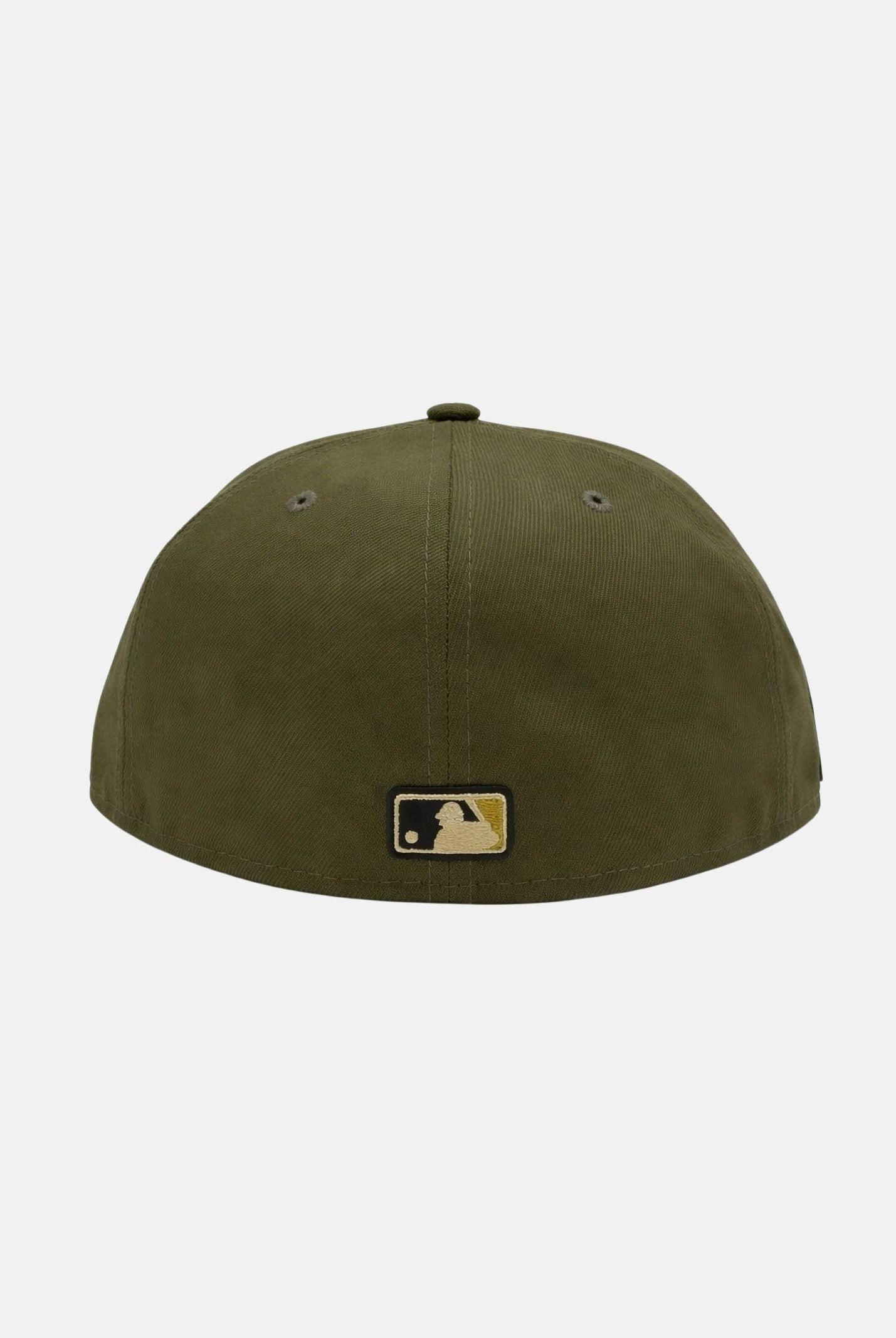 NEW ERA Cappello con visiera MLB26 AFD 5950 NEYY verde militare per uomo e donna 60859666 . NEW ERA