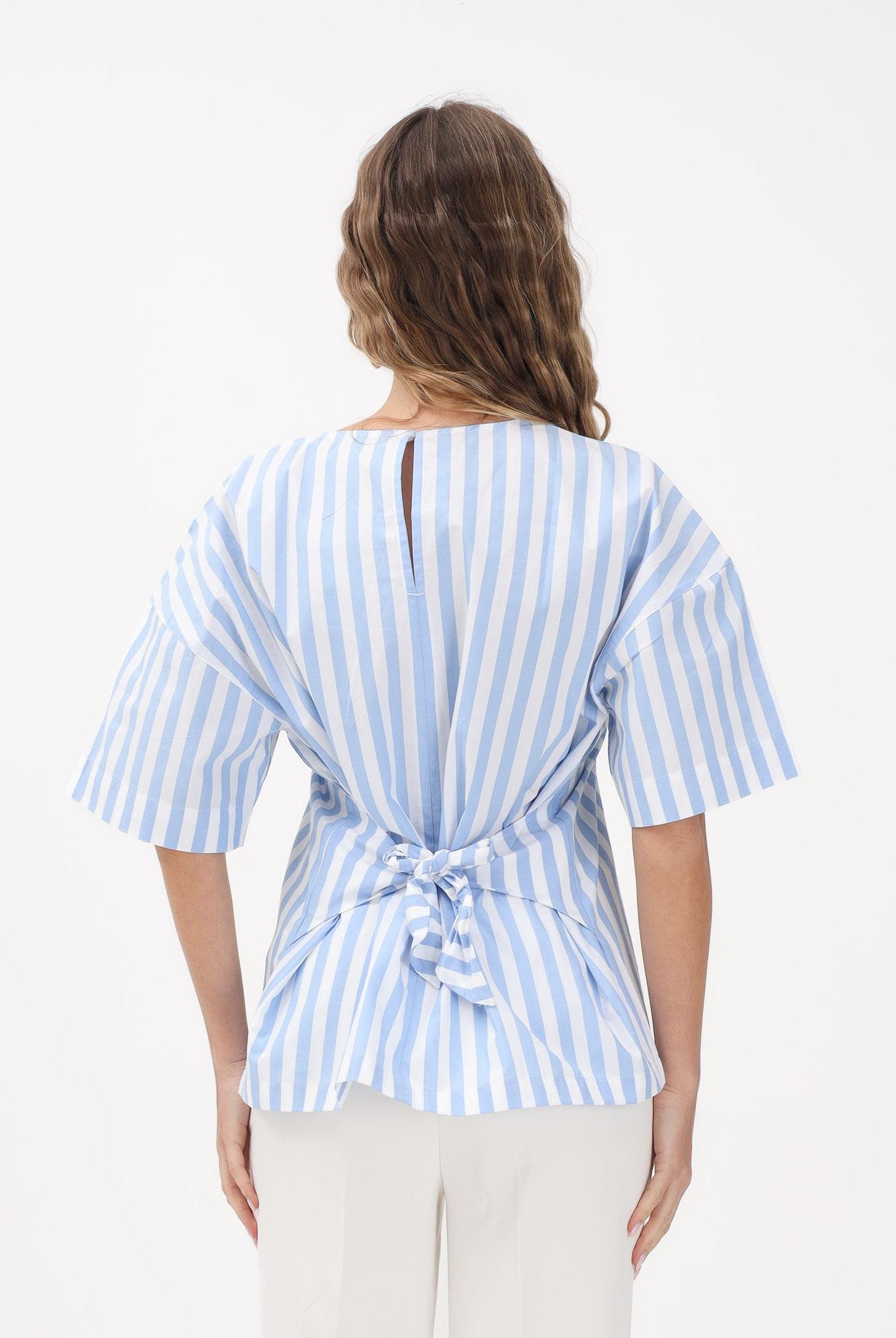 CALVIN KLEIN JEANS Blusa bianca e azzurra da donna con motivo a righe LV047F113G C32 CALVIN KLEIN JEANS