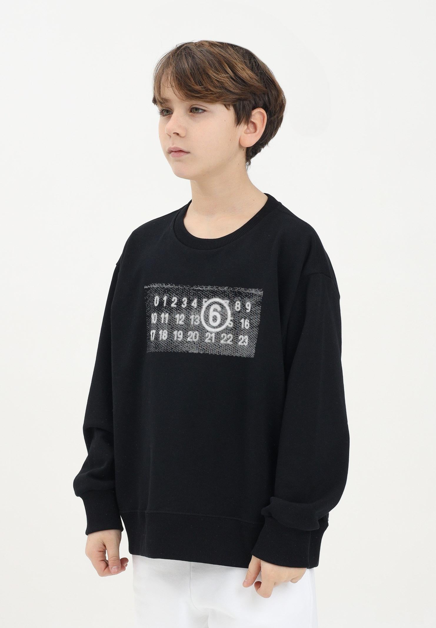 MAISON MARGIELA Felpa girocollo nera per donna, ragazzi e bambini con logo numerico Pixel M60796MM02X M6900 MAISON MARGIELA