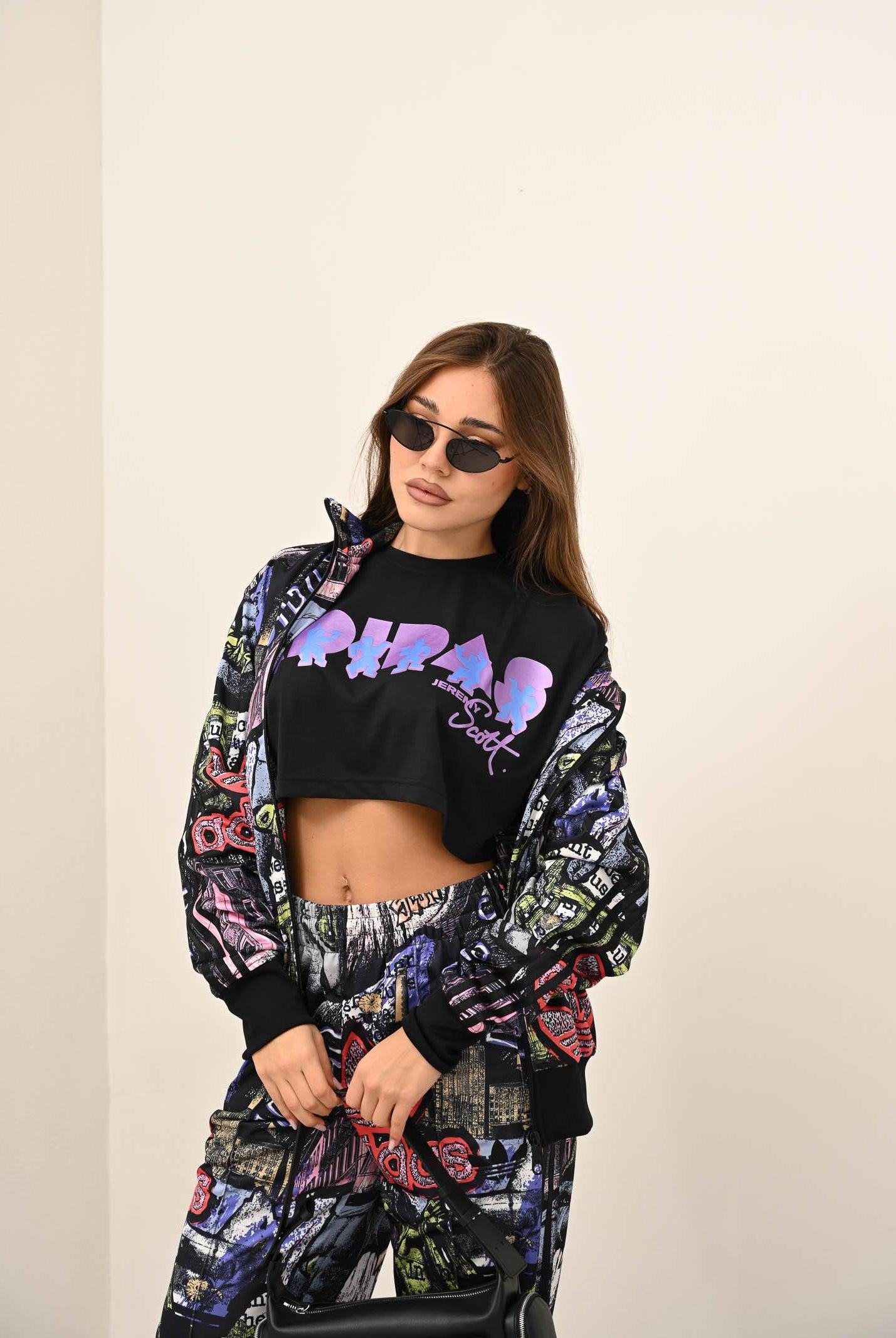 ADIDAS ORIGINALS T-shirt a manica corta adidas x Jeremy Scott nera da donna JL7613 . ADIDAS ORIGINALS