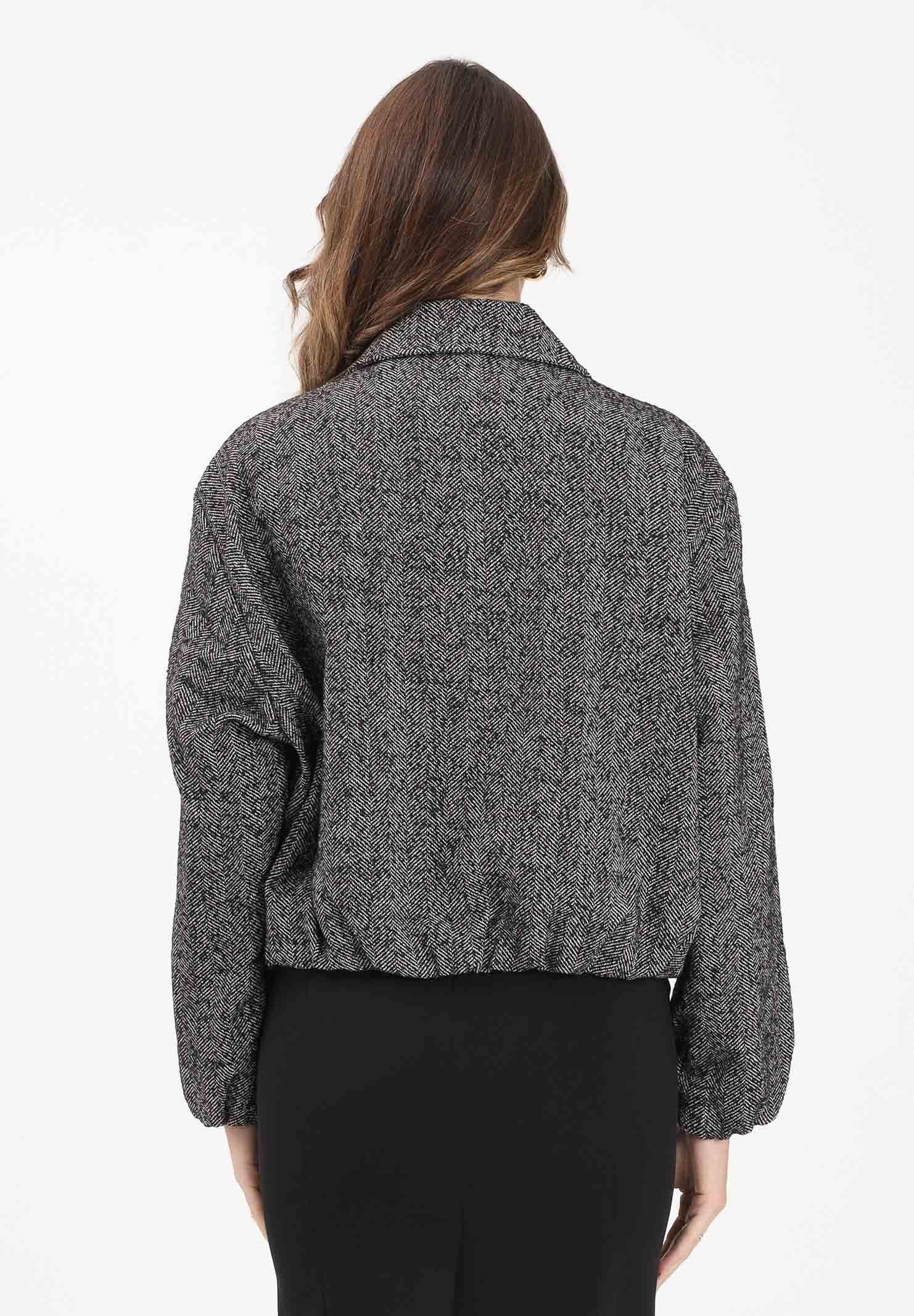 ONLY Cappottino bianco e nero da donna con fantasia spigata 15349212 Black ONLY