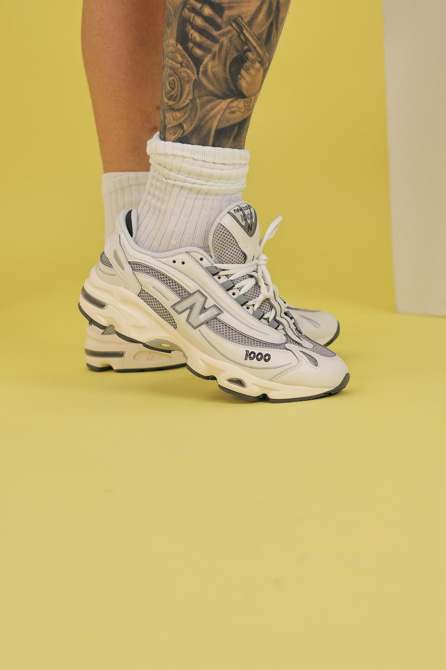 NEW BALANCE Sneakers 1000 panna da uomo M1000MEW . NEW BALANCE