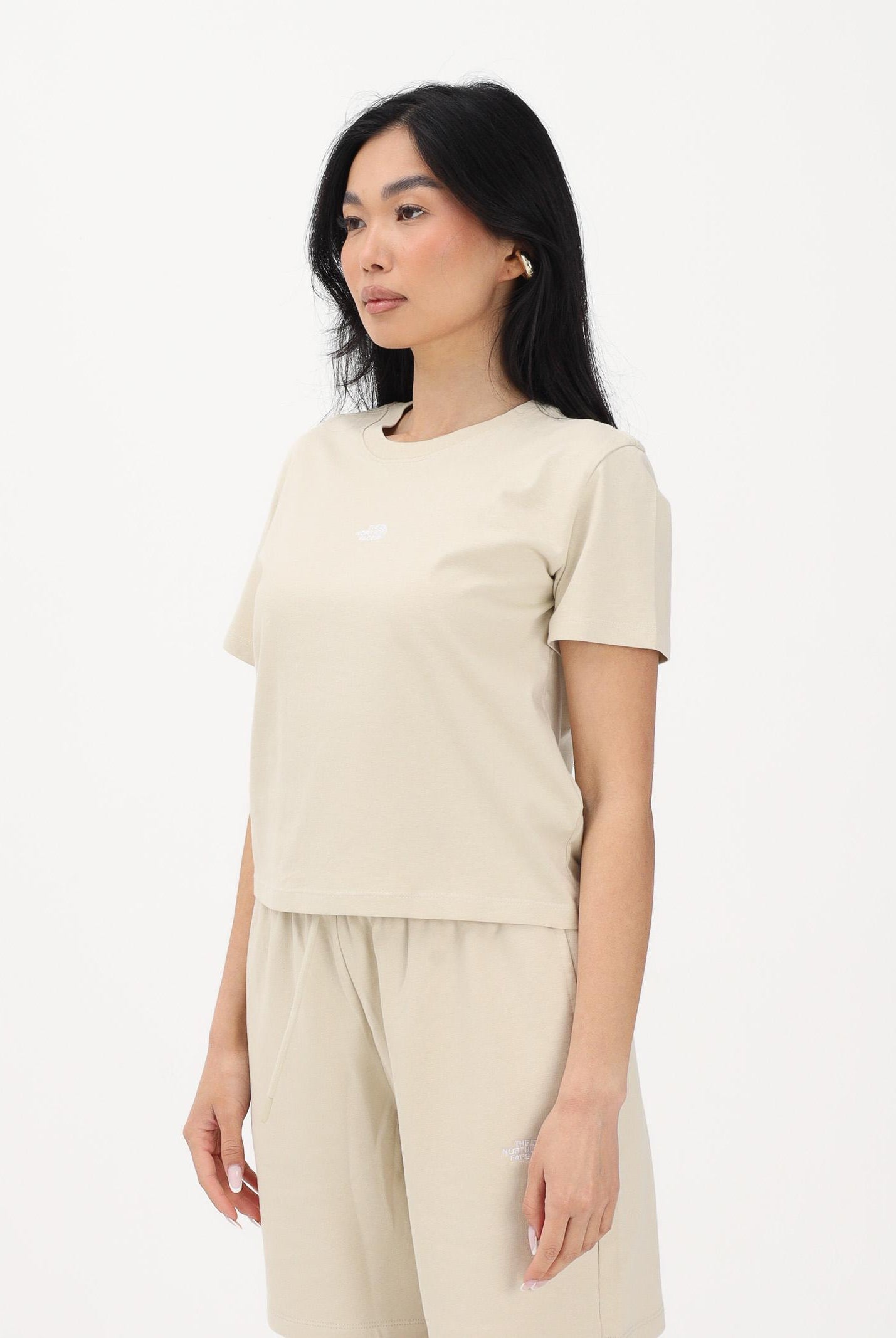 THE NORTH FACE T-shirt a manica corta Essential Regular Cutie beige da donna NF0A8GR1DOM1 . THE NORTH FACE