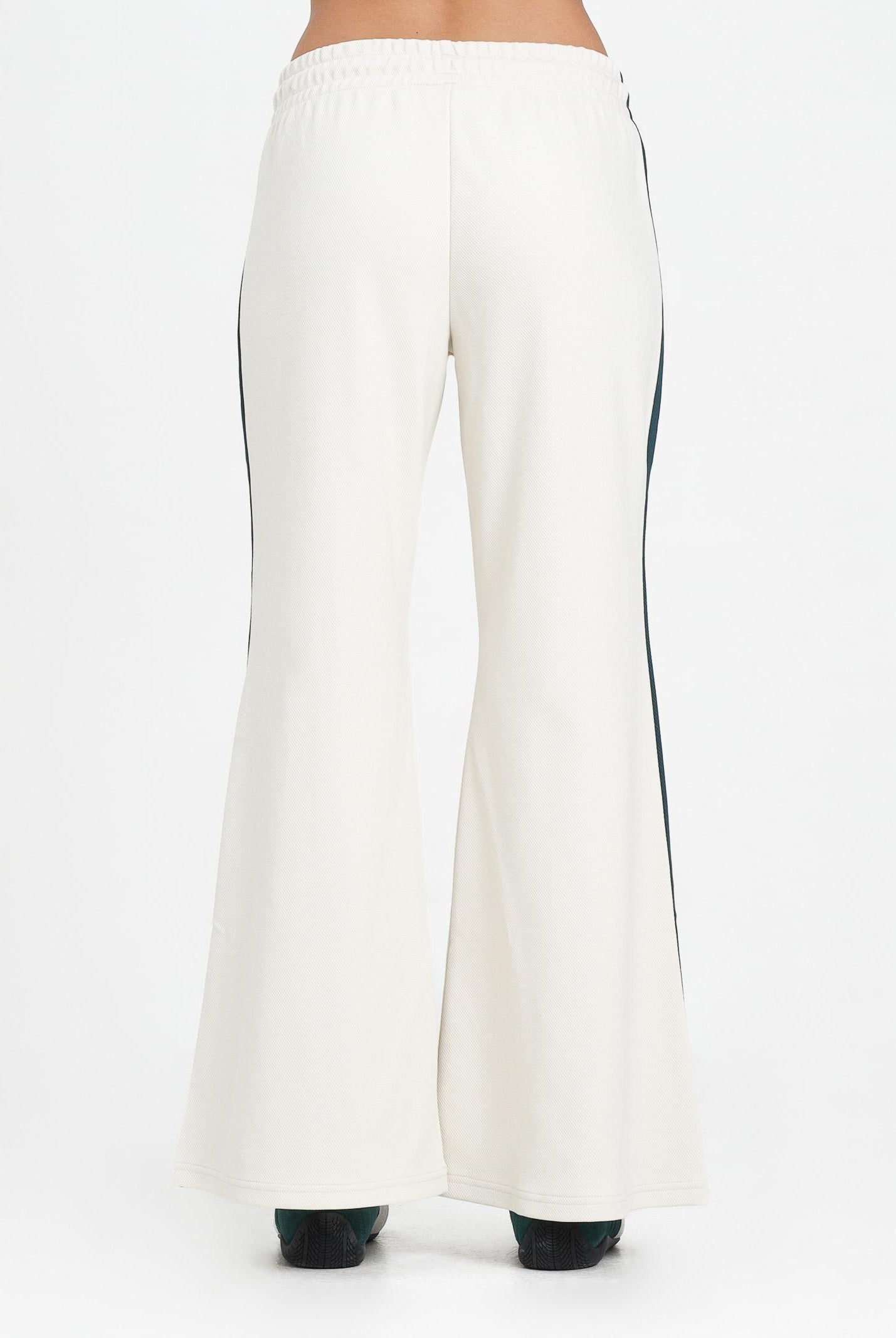 PUMA Pantalone sportivo T7 panna da donna 632138 87 PUMA