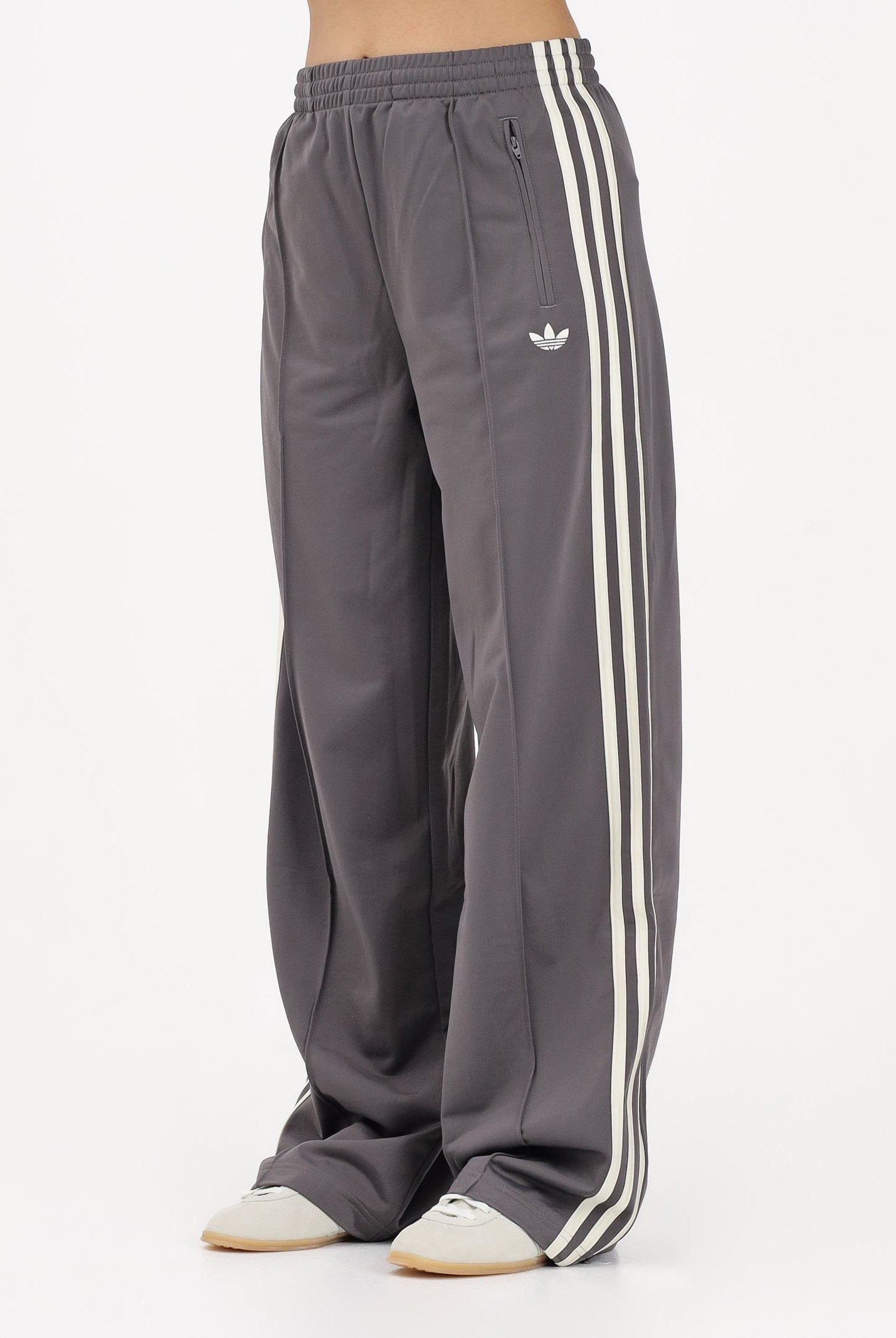 ADIDAS ORIGINALS Pantalone sportivo Firebird Loose Track grigio da donna KT4631 . ADIDAS ORIGINALS