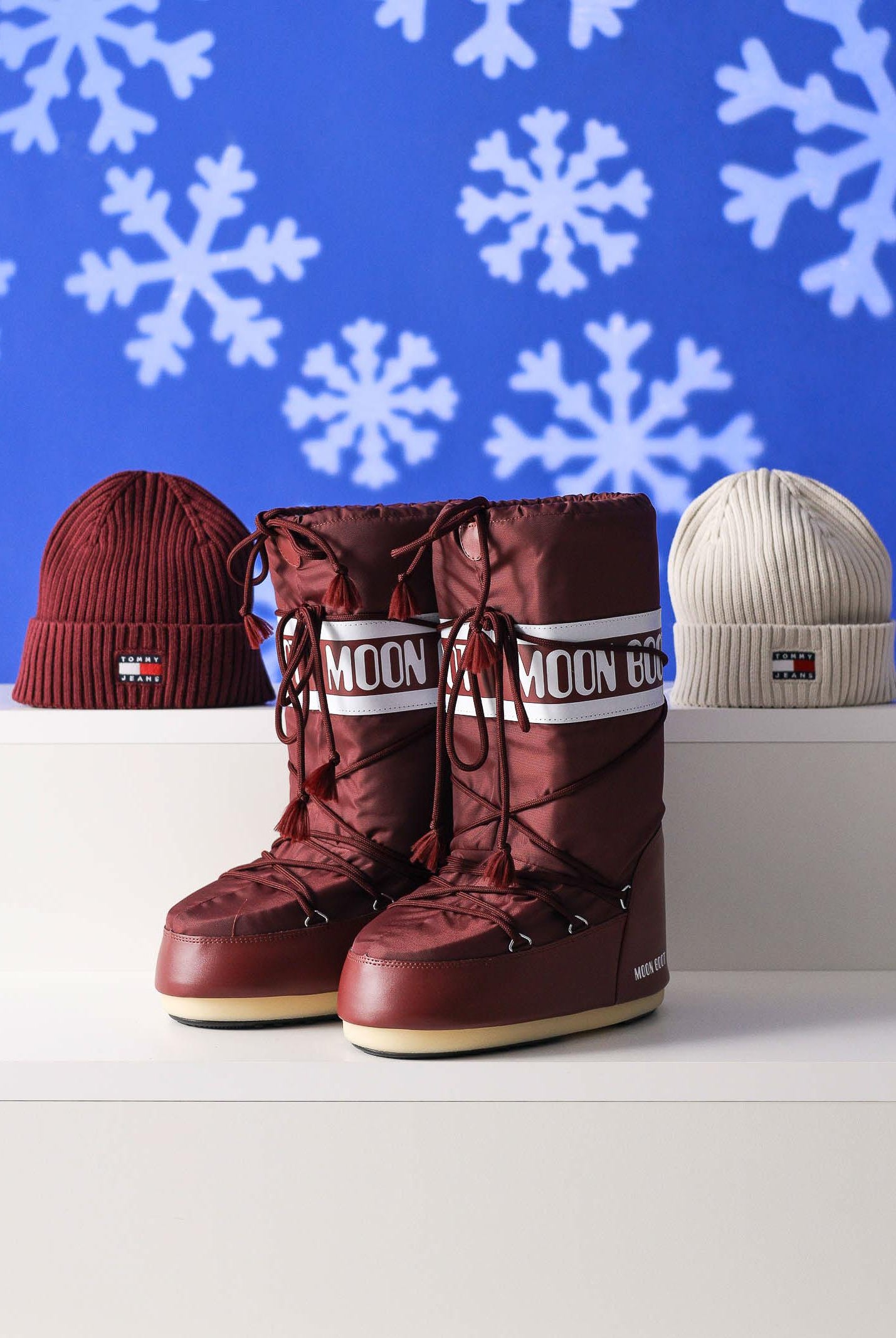 TOMMY JEANS Berretto bordeaux per uomo e donna con logo AM0AM13669 XIU TOMMY JEANS