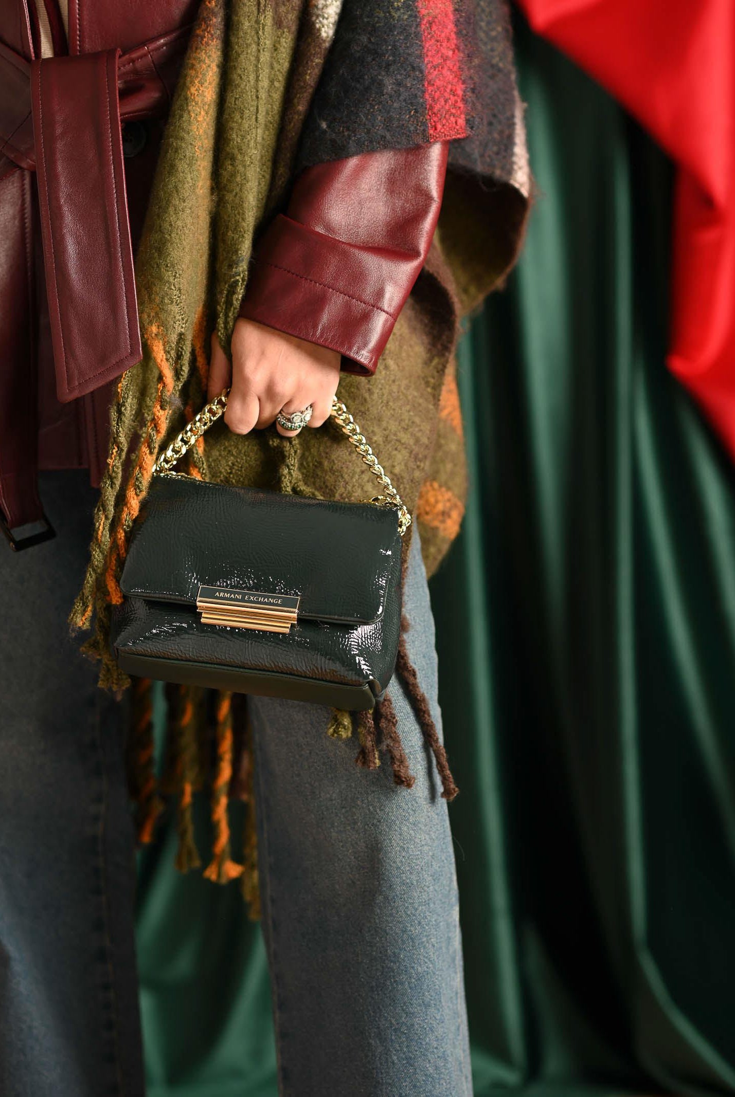 ARMANI EXCHANGE Borsa a tracolla in vernice verde da donna XW000357AF17239 U7304 ARMANI EXCHANGE