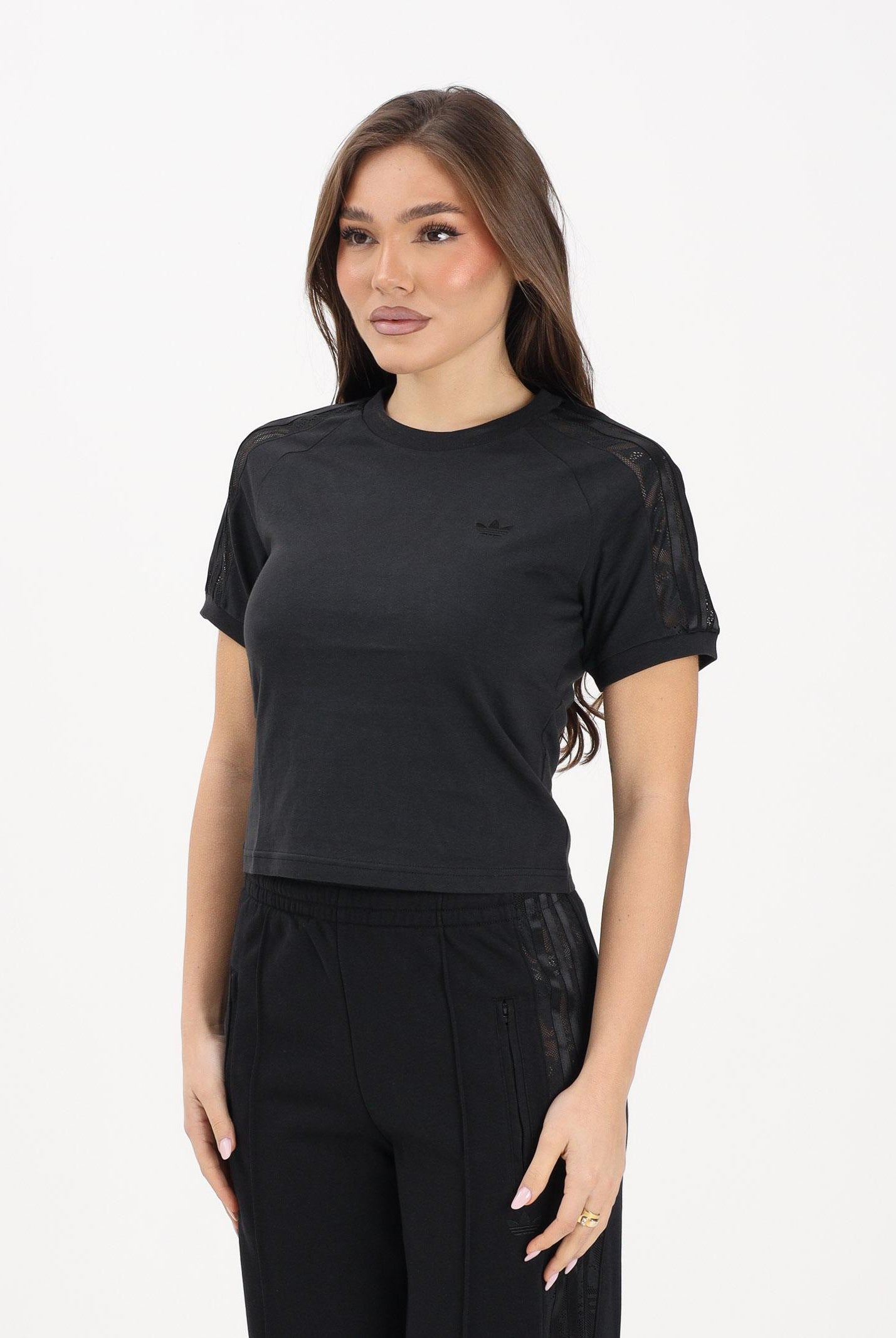 ADIDAS ORIGINALS T-shirt a manica corta LACE CALI nera da donna KC8150 . ADIDAS ORIGINALS