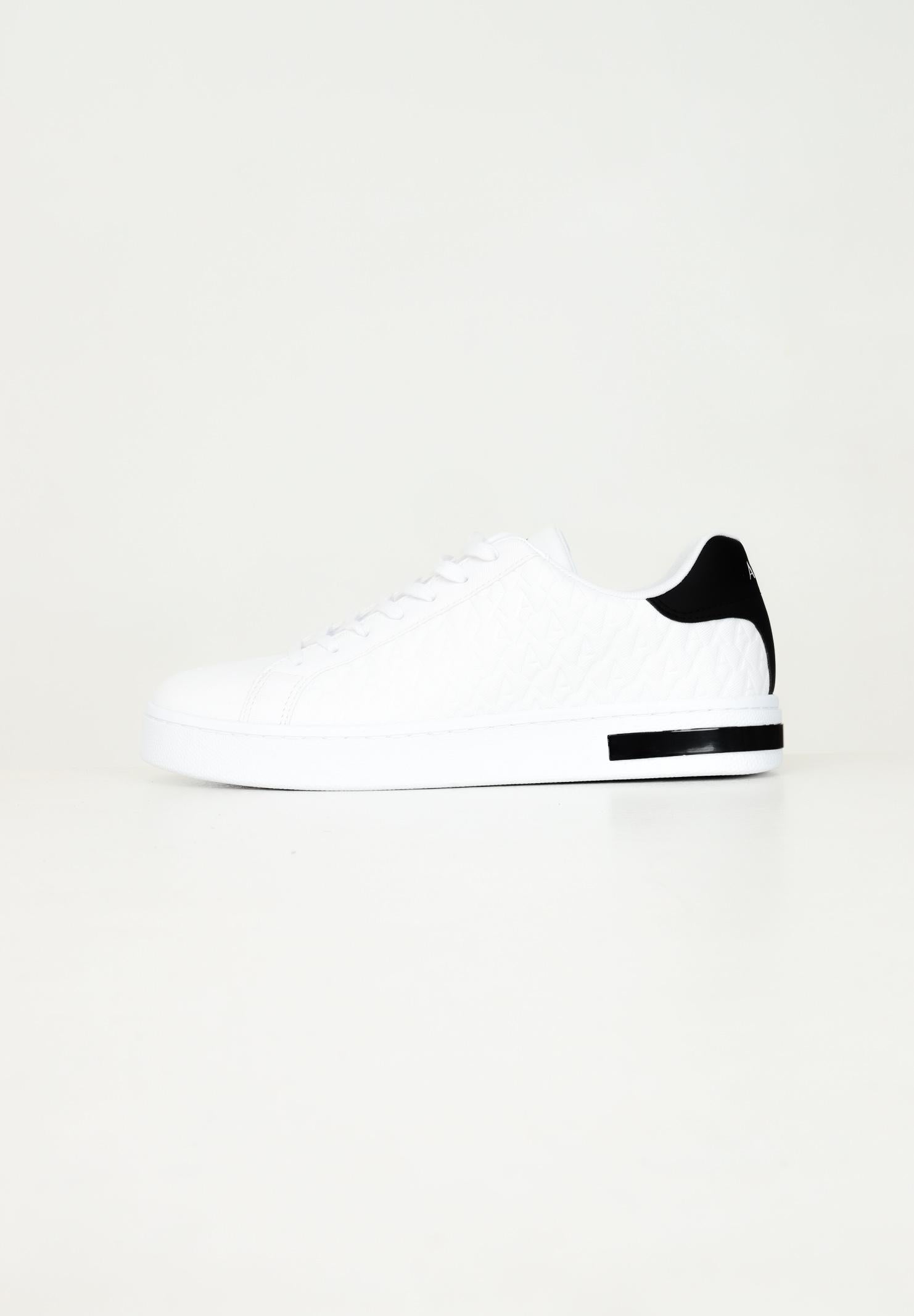 Sneakers bianche da uomo con logo all-over XM000140AF11916 M0028 ARMANI EXCHANGE