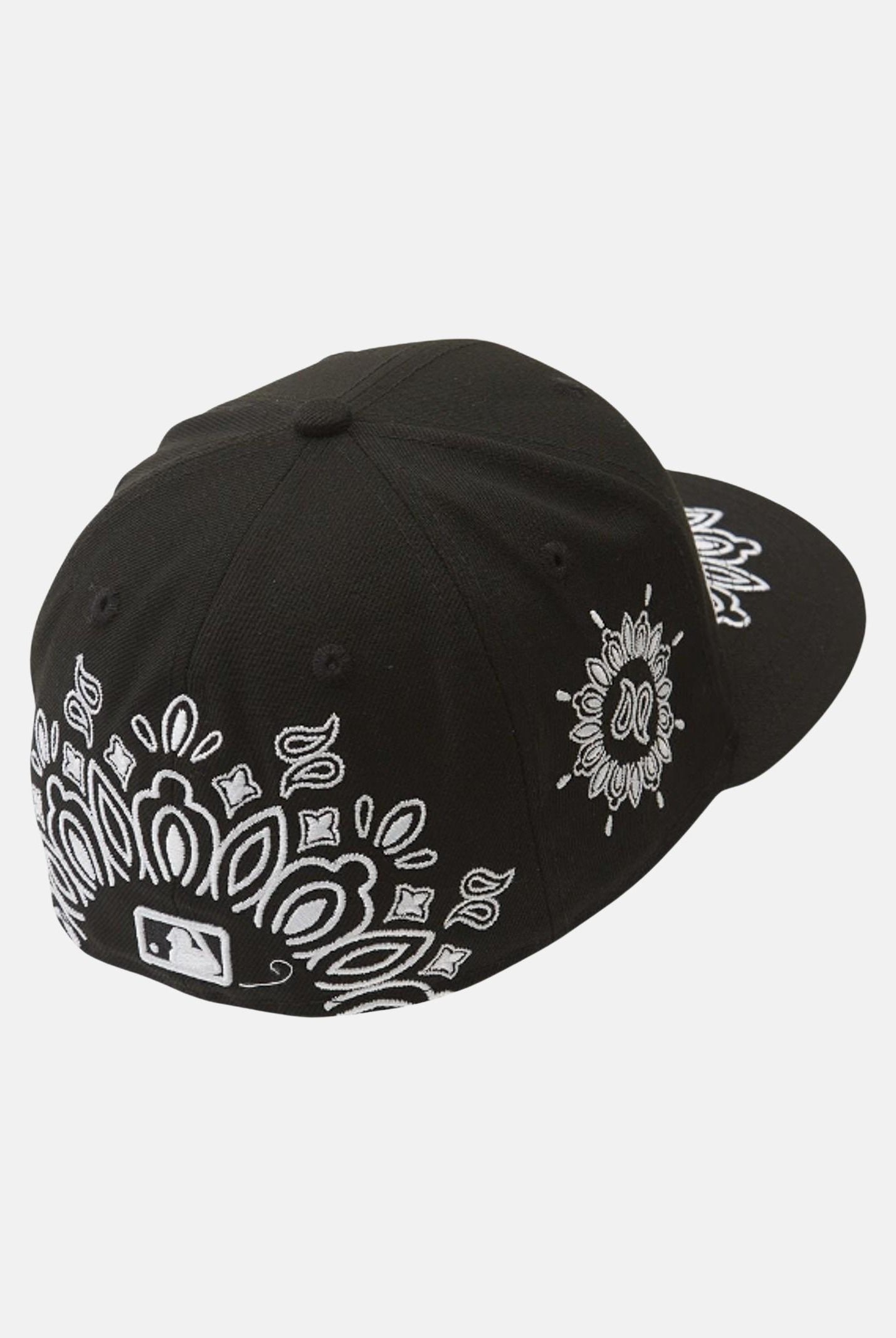 NEW ERA Cappello con visiera 59FIFTY Fitted New York Yankees MLB Paisley nero per uomo e donna 60691178 NEW ERA