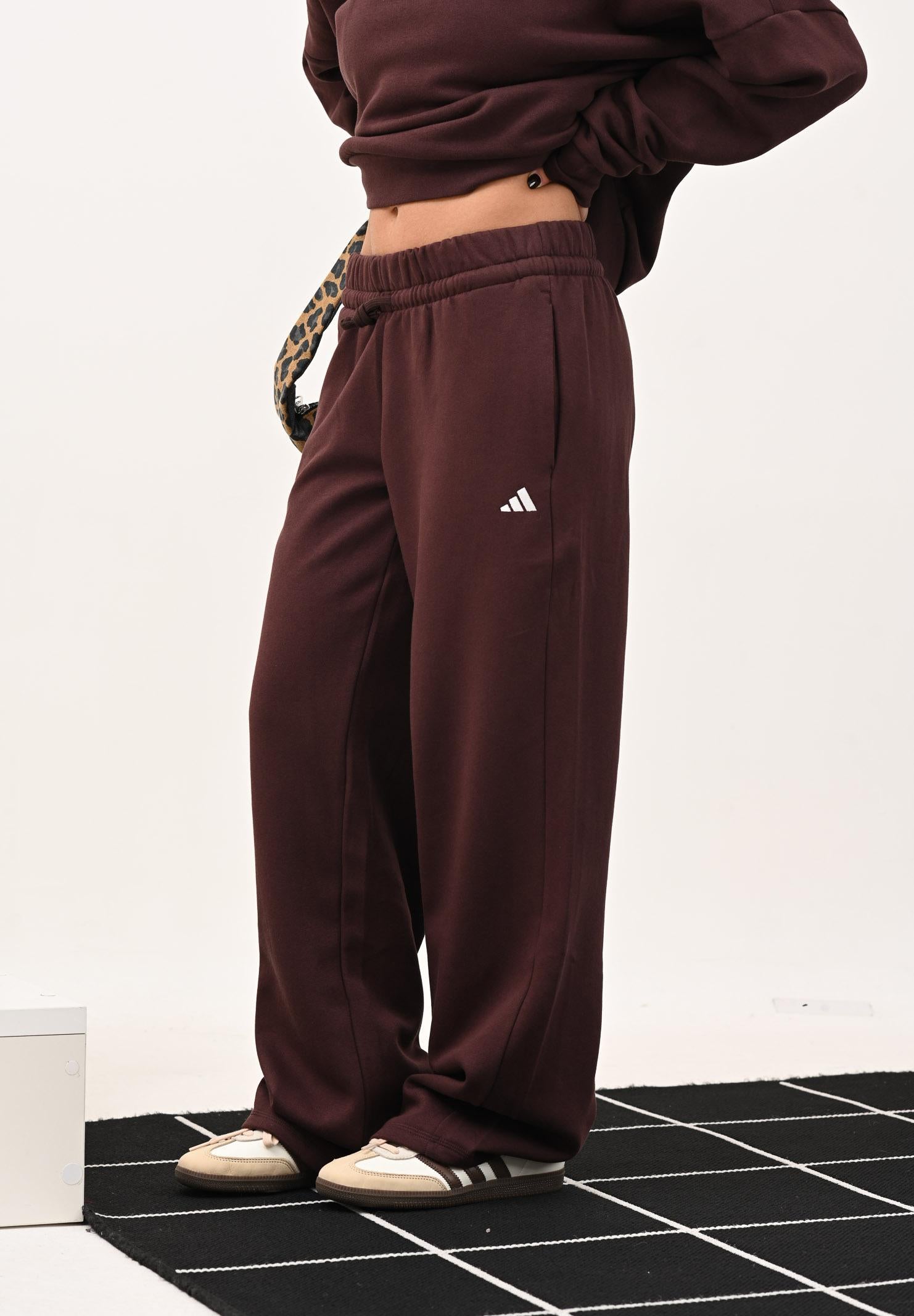ADIDAS PERFORMANCE Pantalone sportivo Essentials Small Logo Feel Cozy Open-Hem marrone da donna JV7288 ADIDAS PERFORMANCE