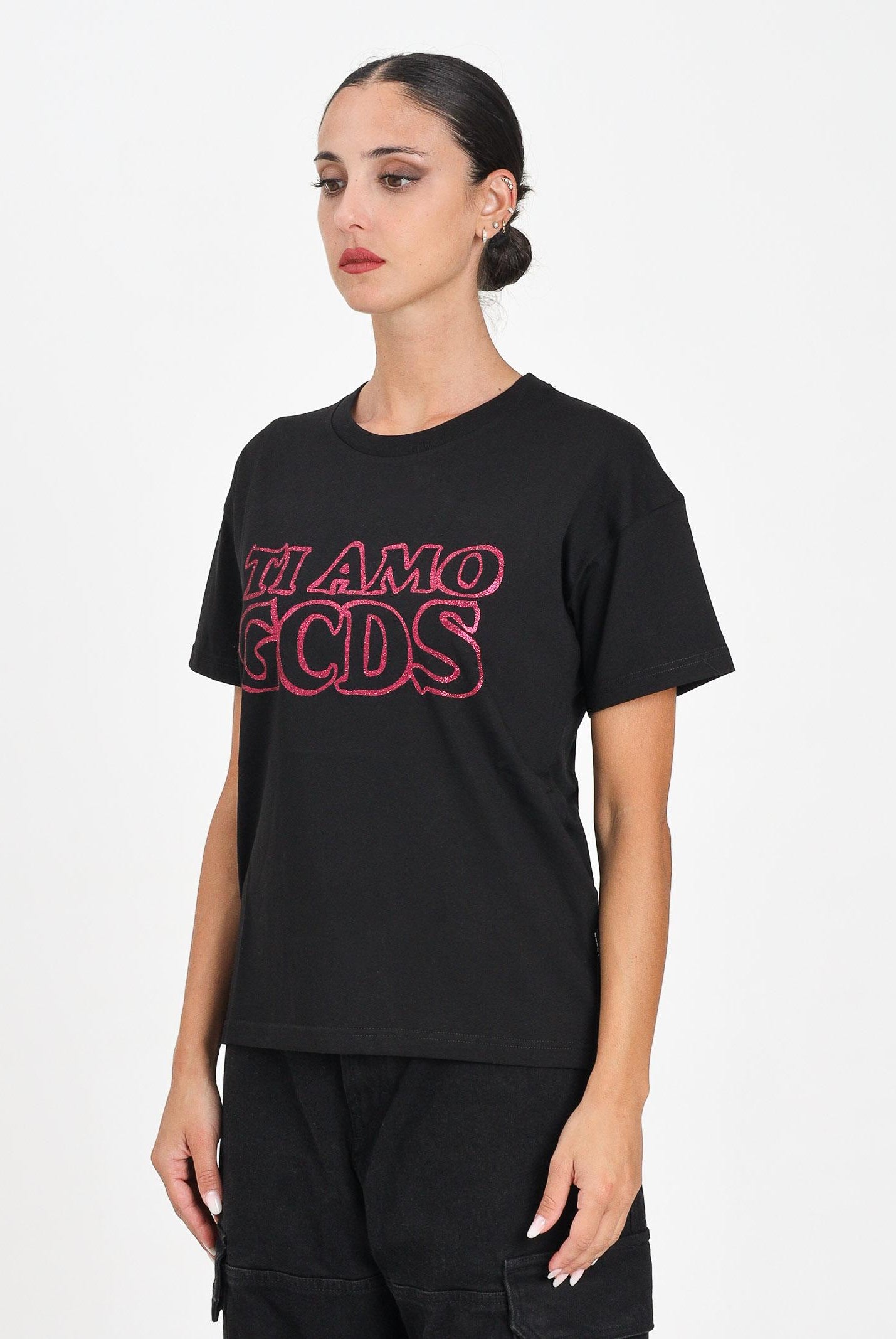 GCDS T-shirt a manica corta nera per donna e bambina con stampa glitterata TI AMO GCDS B2JW2335BA3 99 GCDS