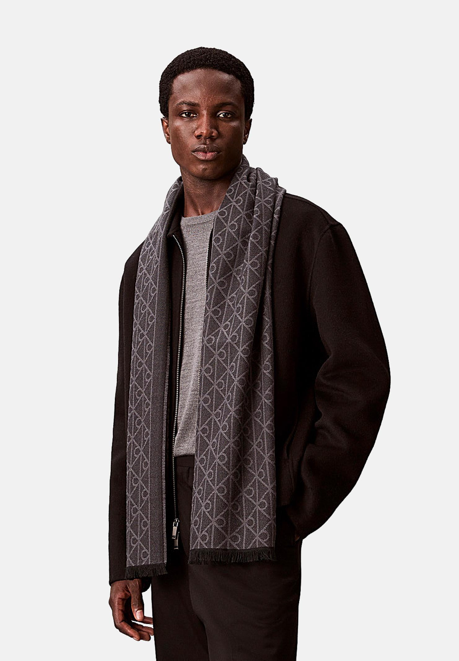 CALVIN KLEIN Pashmina grigia per uomo e donna con motivo monogram LV04D8064G UB1 CALVIN KLEIN