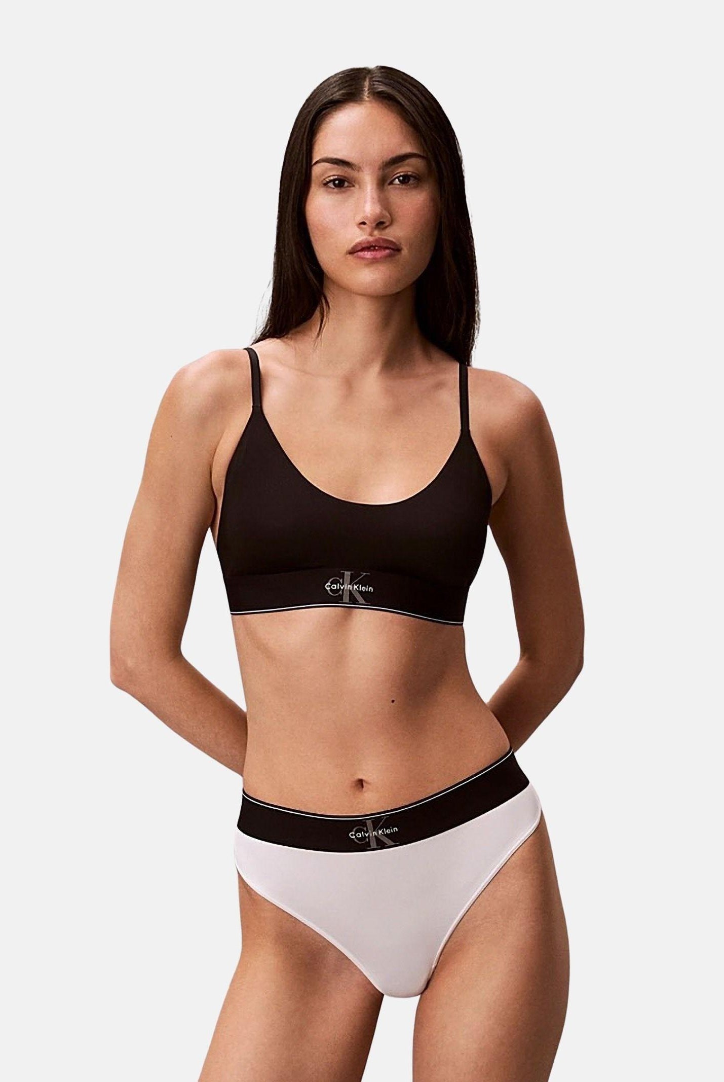CALVIN KLEIN Perizoma bianco da donna LV00QF8813 100 CALVIN KLEIN