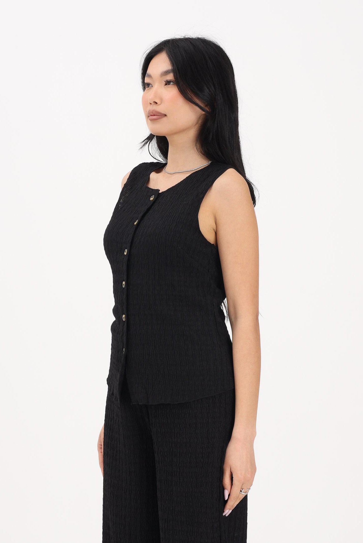 ONLY Canotta nera da donna in tessuto leggermente goffrato 15374601 BL ONLY