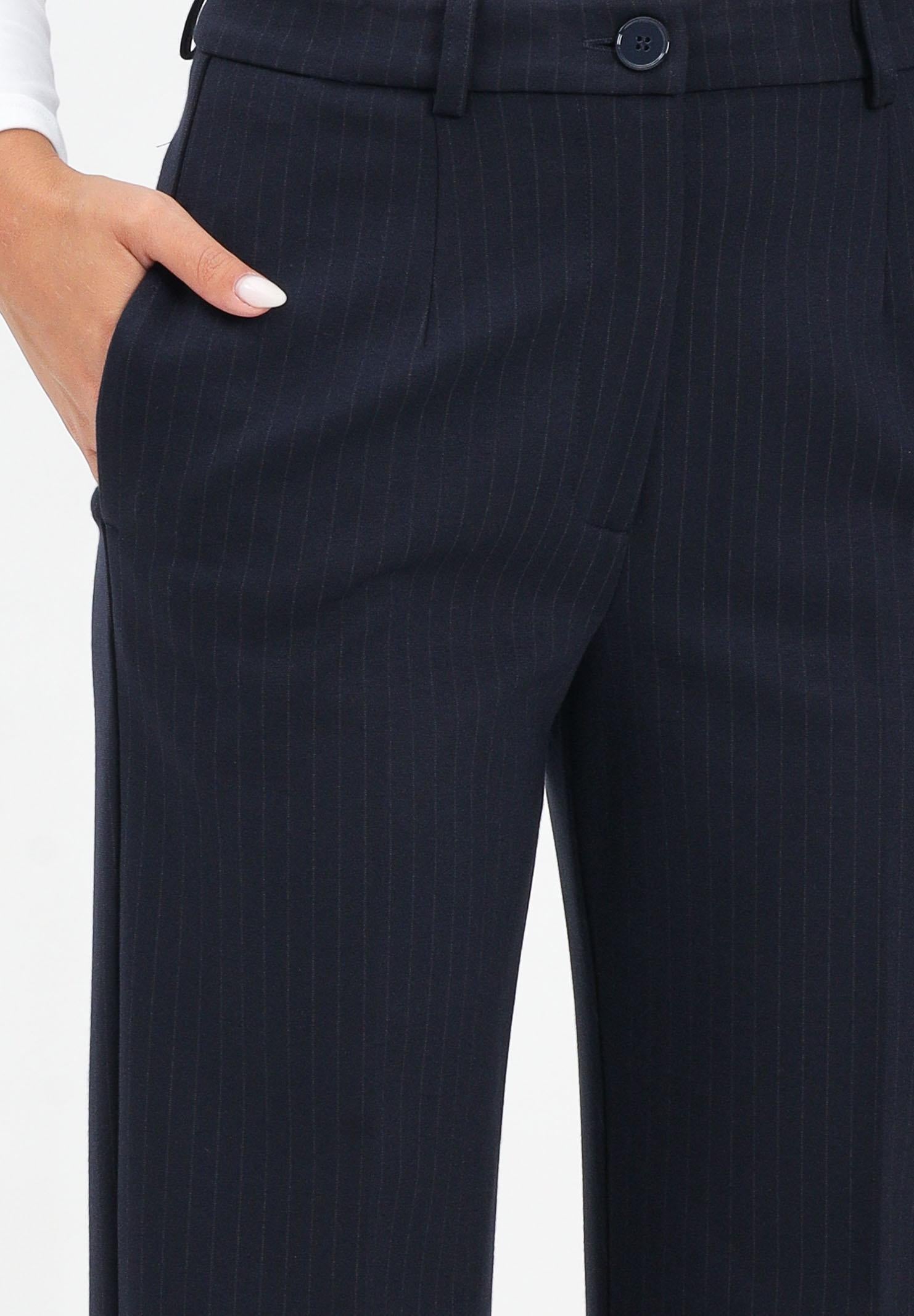 VICOLO Pantalone elegante blu da donna con sottili righe gessate verticali TF0264 FFBL VICOLO